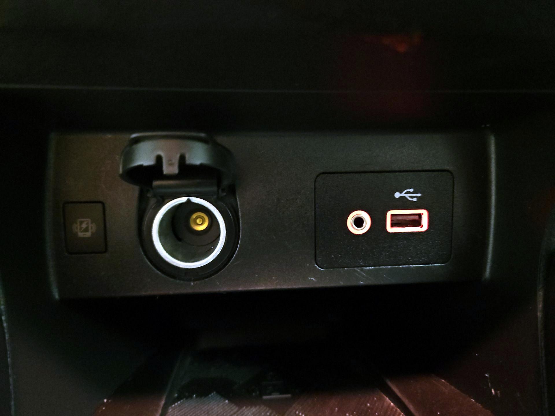 Thumbnail: 2023 Nissan Versa - 17