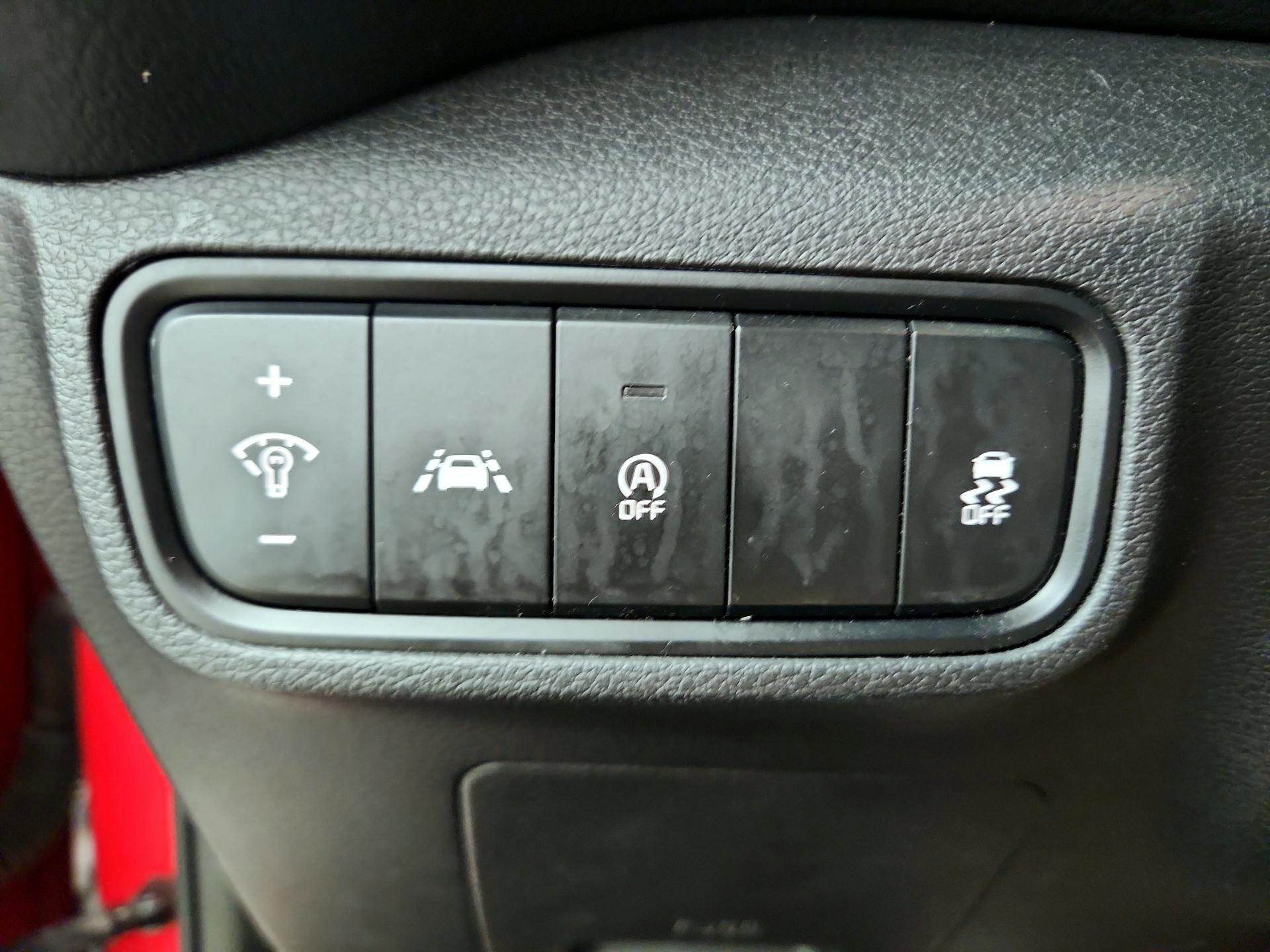 Thumbnail: 2020 Kia Soul - 13