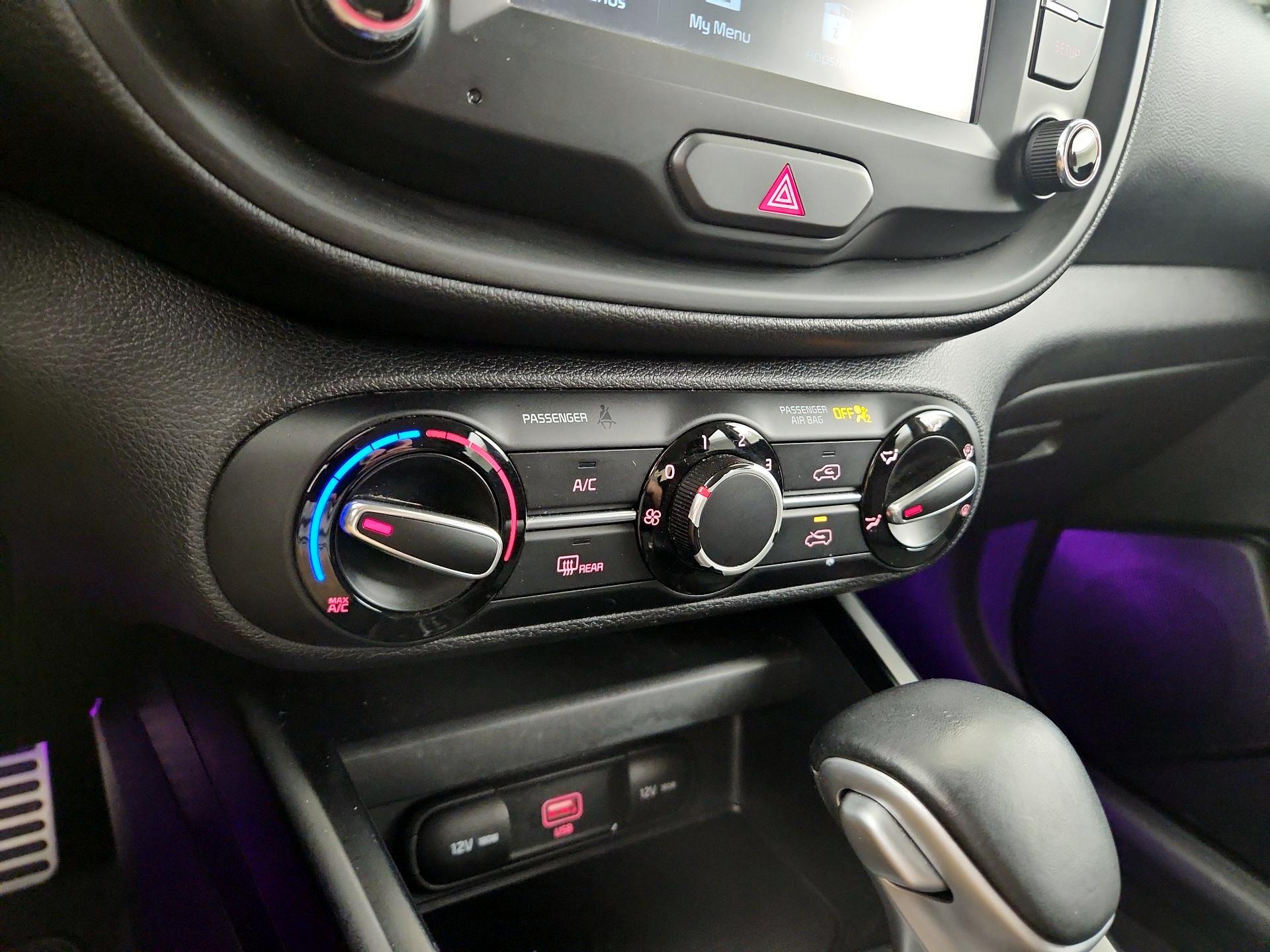 Thumbnail: 2020 Kia Soul - 16