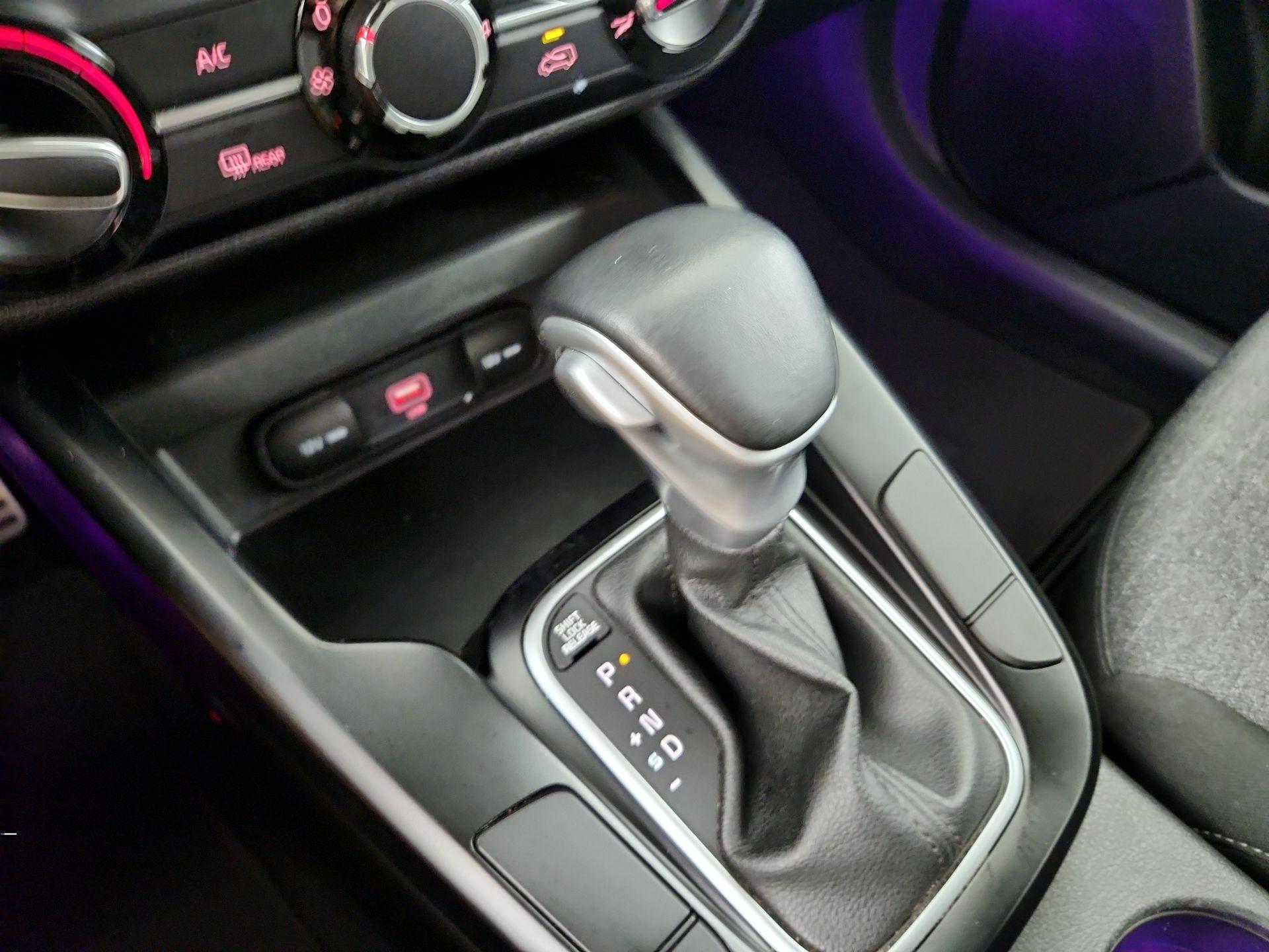 Thumbnail: 2020 Kia Soul - 17