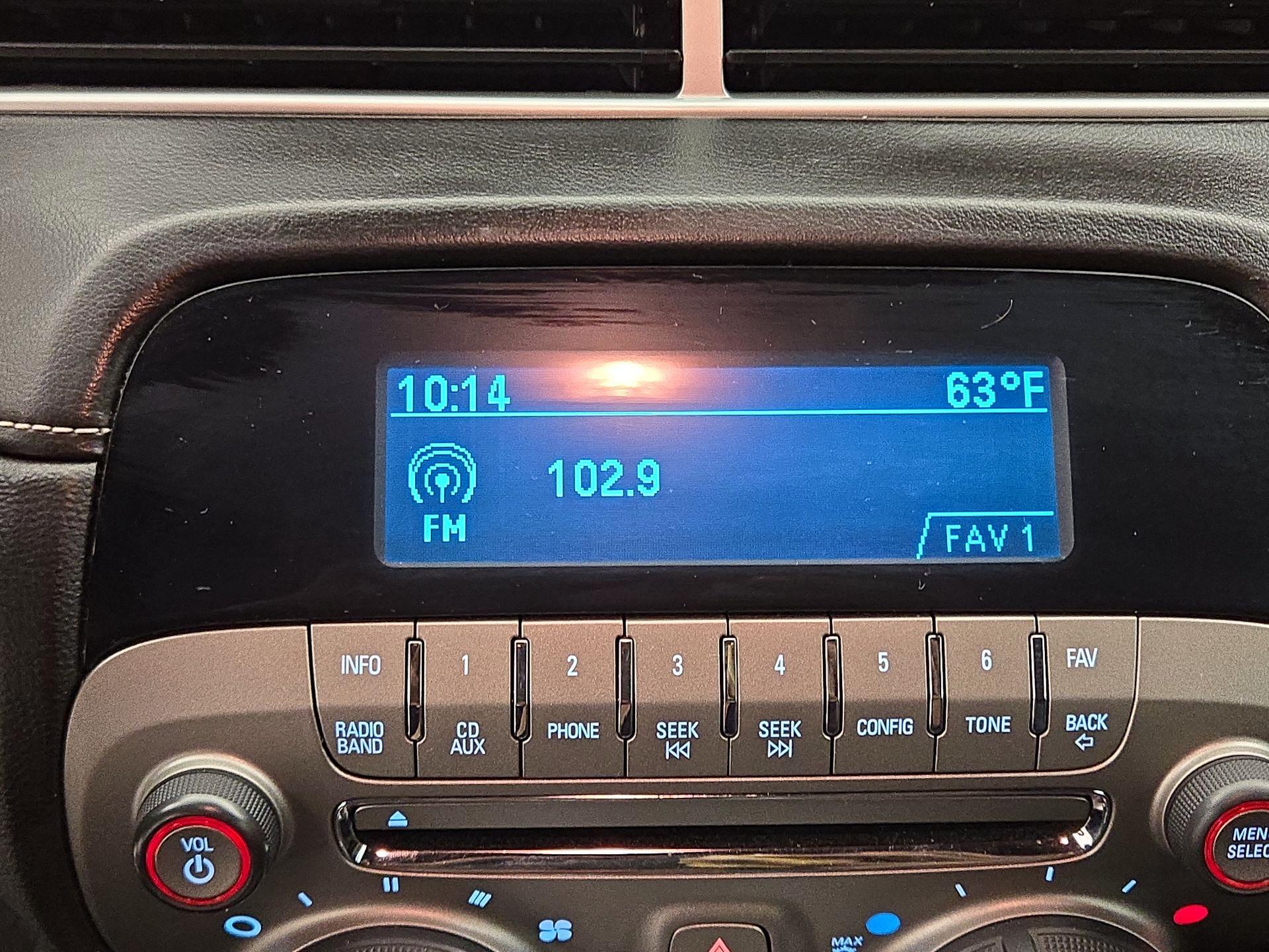 Thumbnail: 2015 Chevrolet Camaro - 14