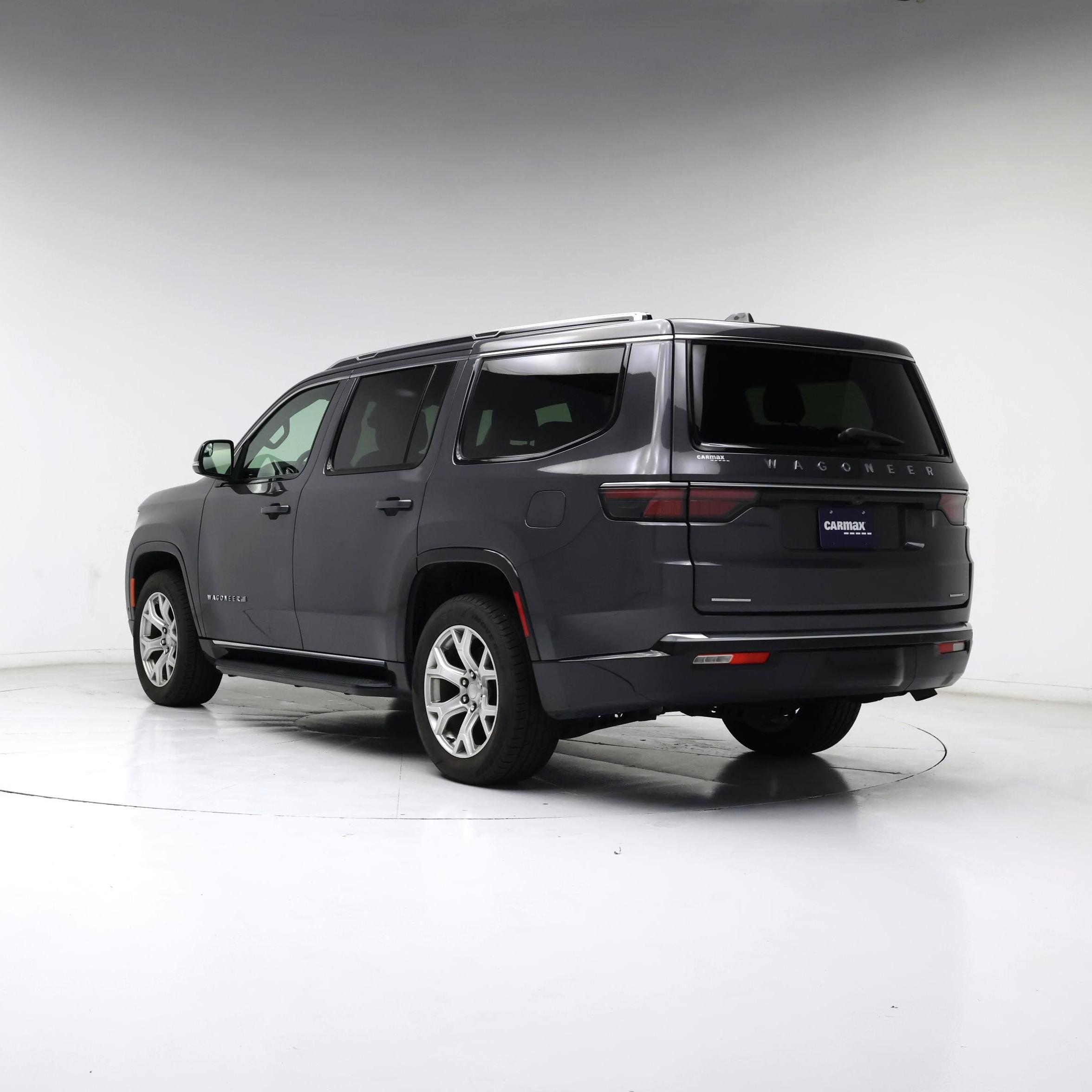 Thumbnail: 2022 Jeep Wagoneer - 2