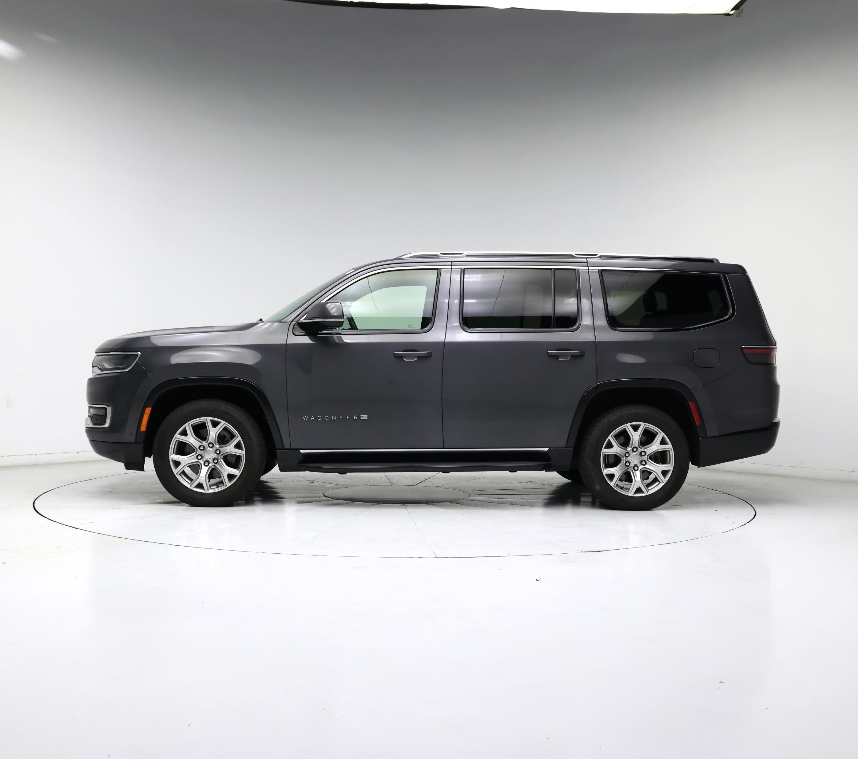 Thumbnail: 2022 Jeep Wagoneer - 3