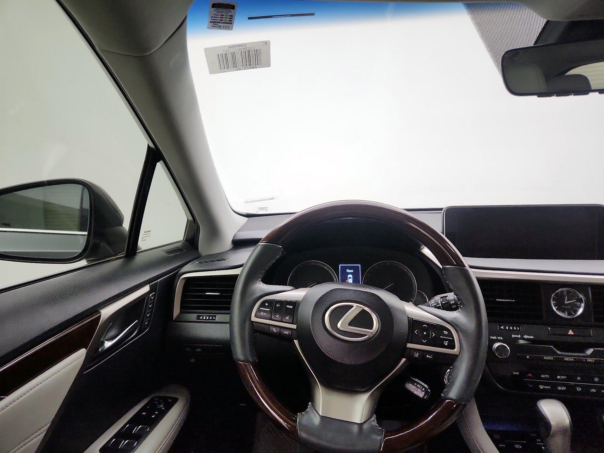 Thumbnail: 2018 Lexus RX - 10