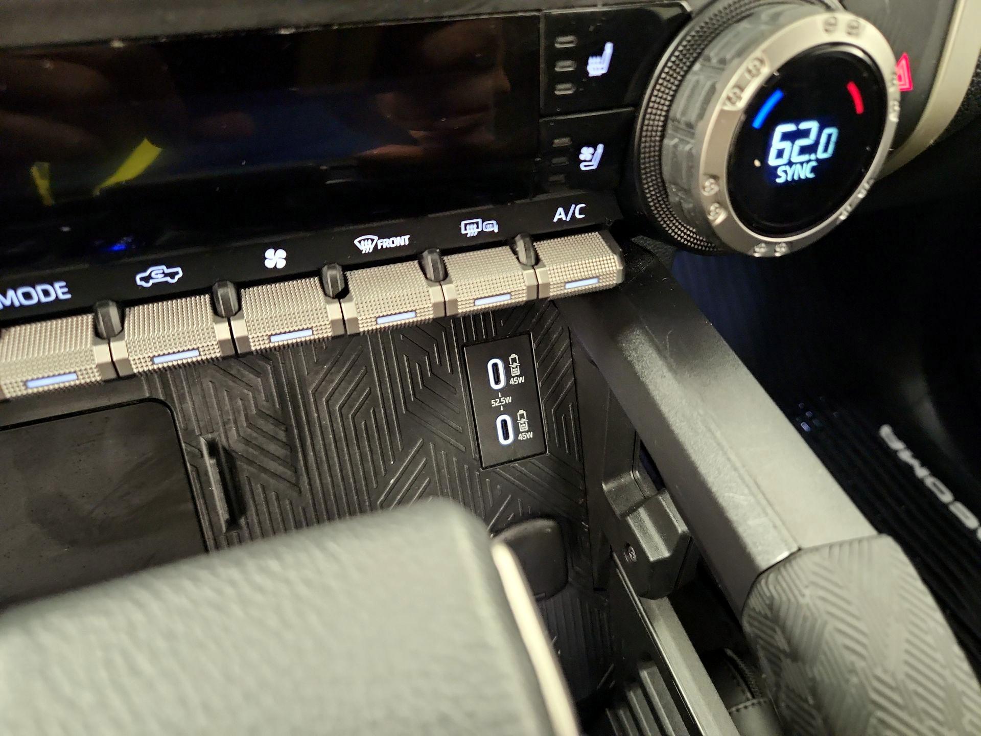 Thumbnail: 2024 Toyota Tacoma - 18