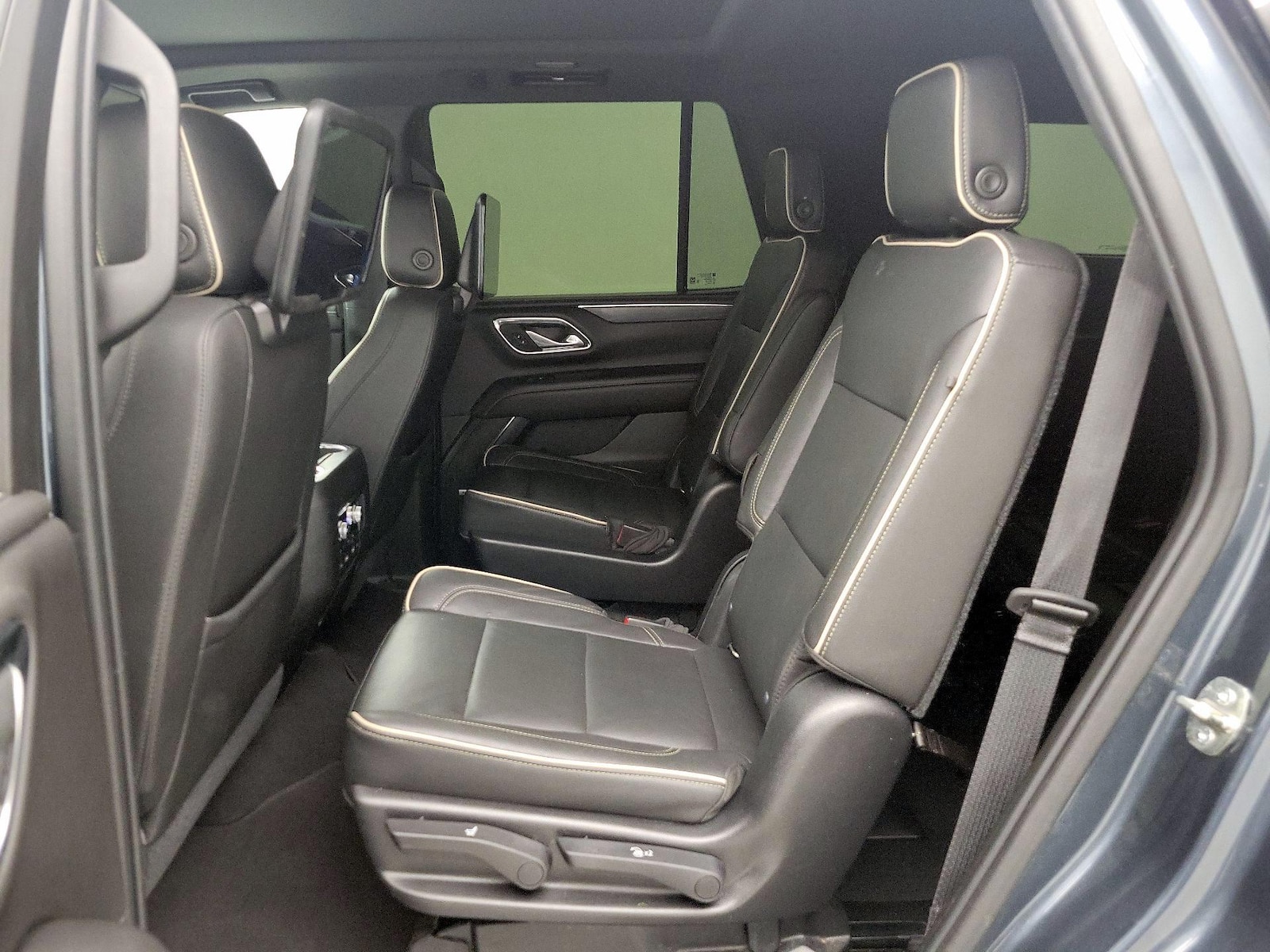 2021 GMC Yukon SLT - Photo 21