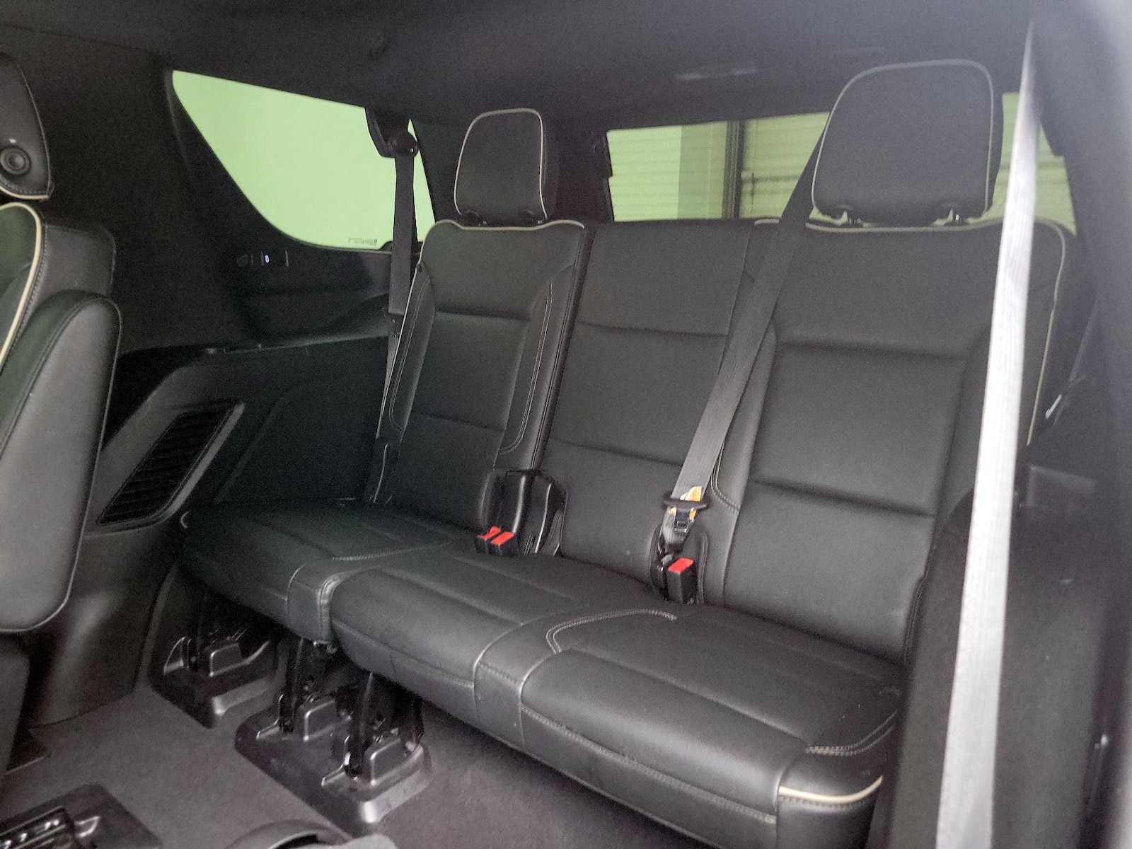 2021 GMC Yukon SLT - Photo 22