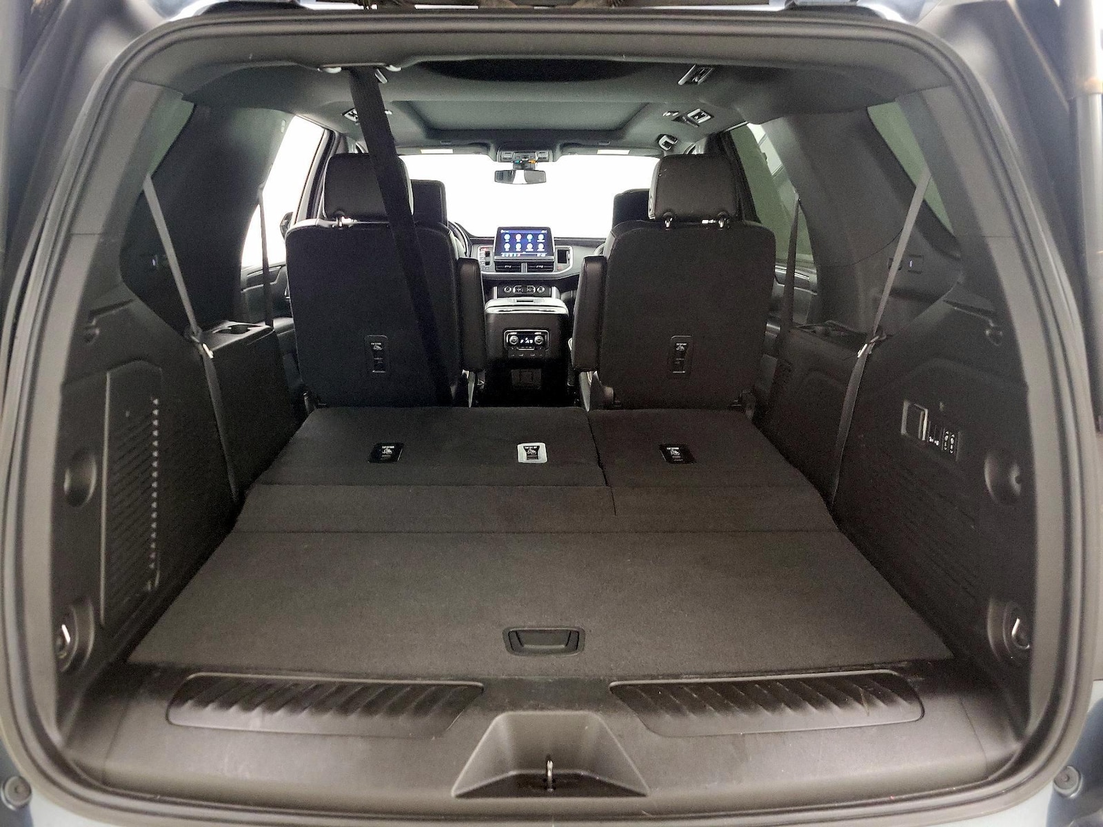 2021 GMC Yukon SLT - Photo 24