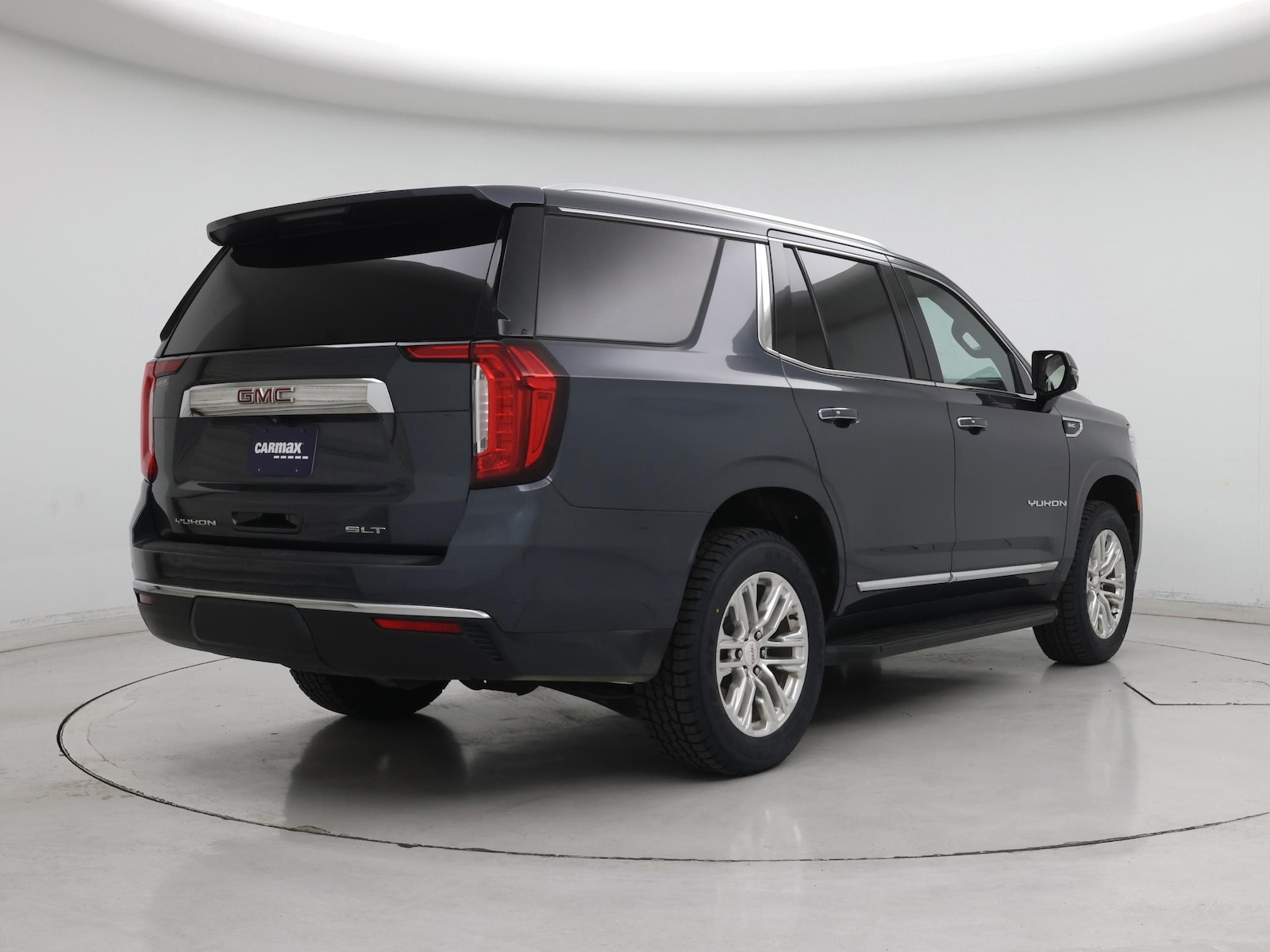 2021 GMC Yukon SLT - Photo 9