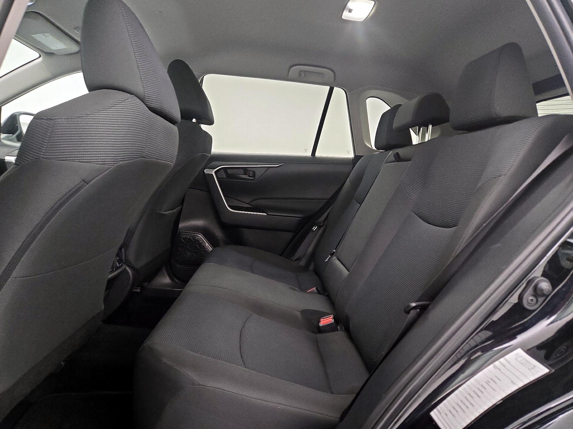 Thumbnail: 2025 Toyota RAV4 - 19