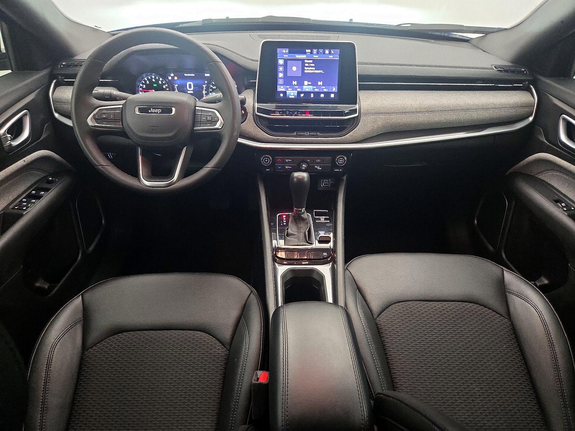 Thumbnail: 2025 Jeep Compass - 9