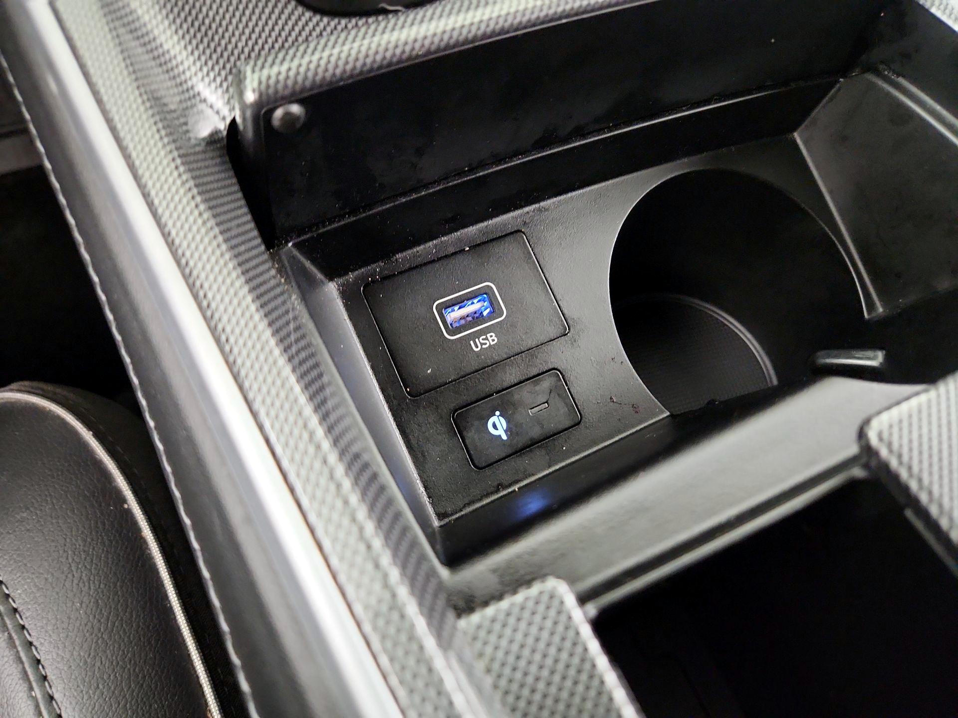 Thumbnail: 2023 Hyundai Santa Fe - 16