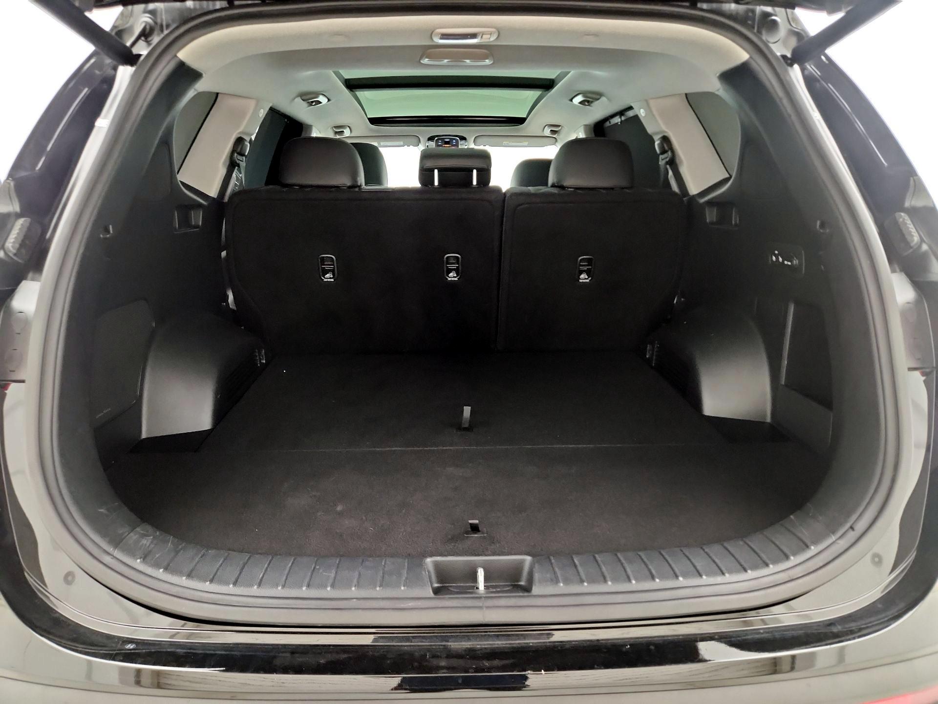 Thumbnail: 2023 Hyundai Santa Fe - 19