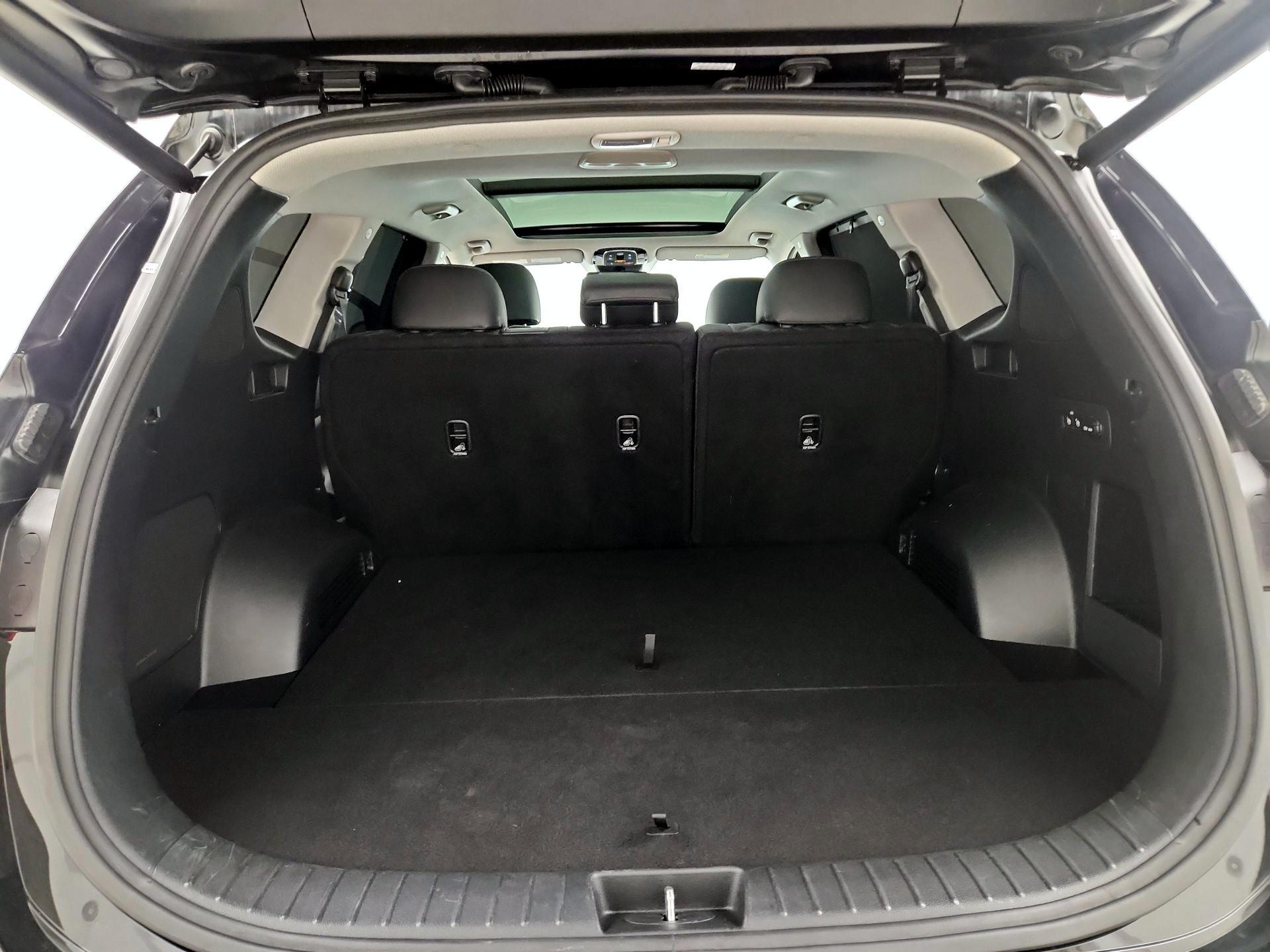 Thumbnail: 2023 Hyundai Santa Fe - 20