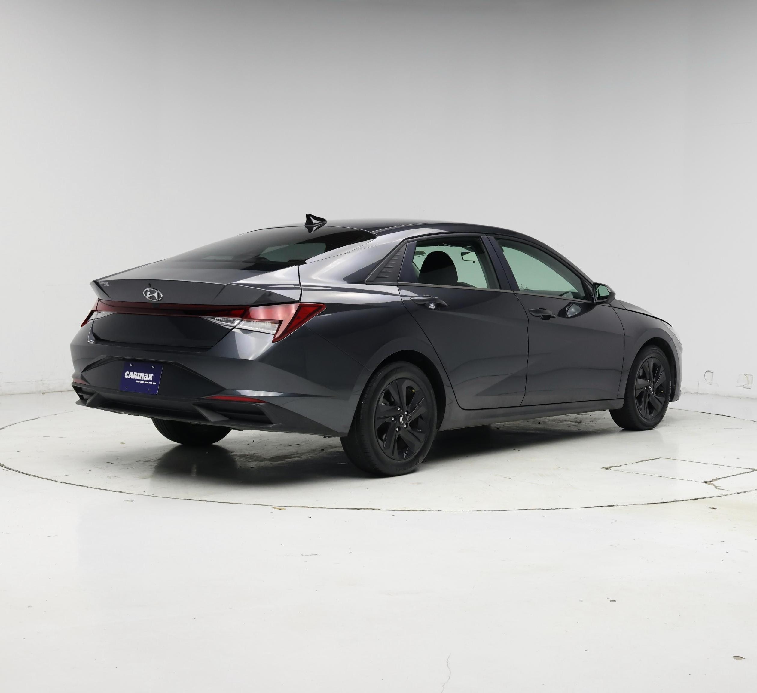 Thumbnail: 2021 Hyundai Elantra - 8