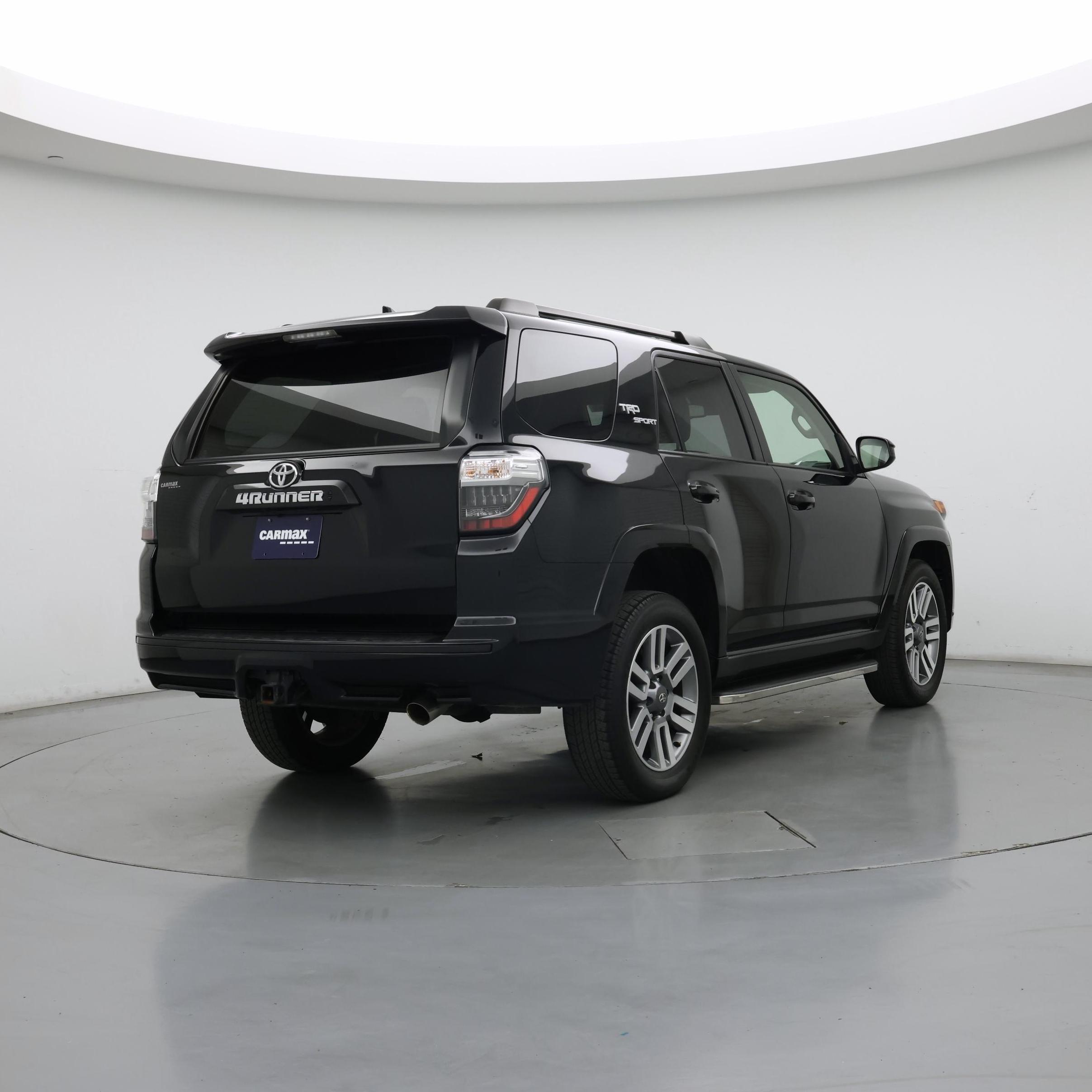 Thumbnail: 2023 Toyota 4Runner - 8