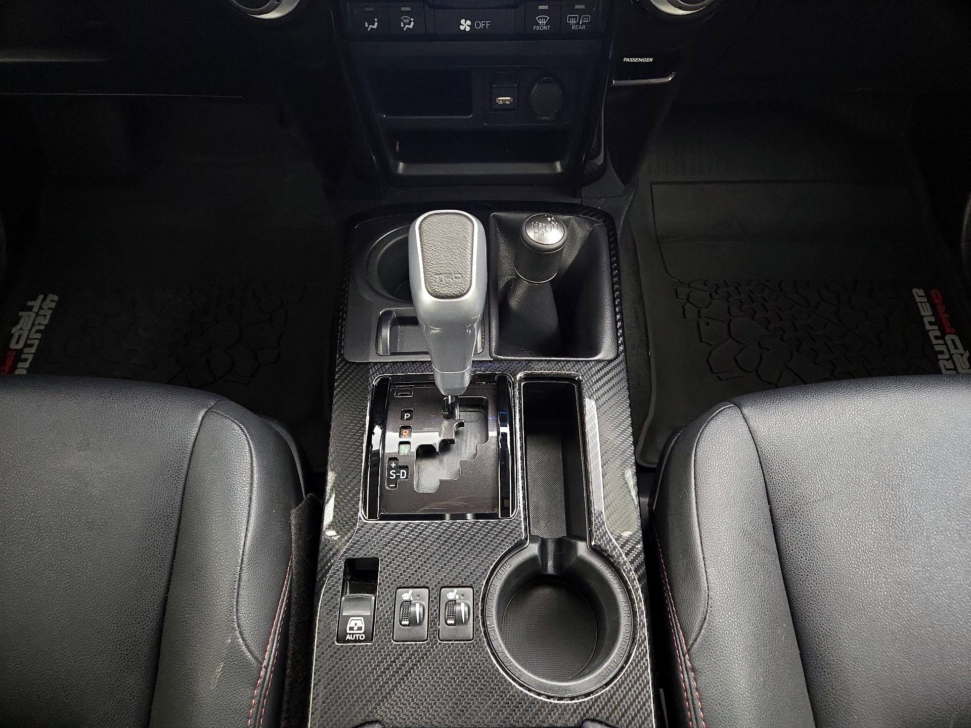 Thumbnail: 2021 Toyota 4Runner - 18