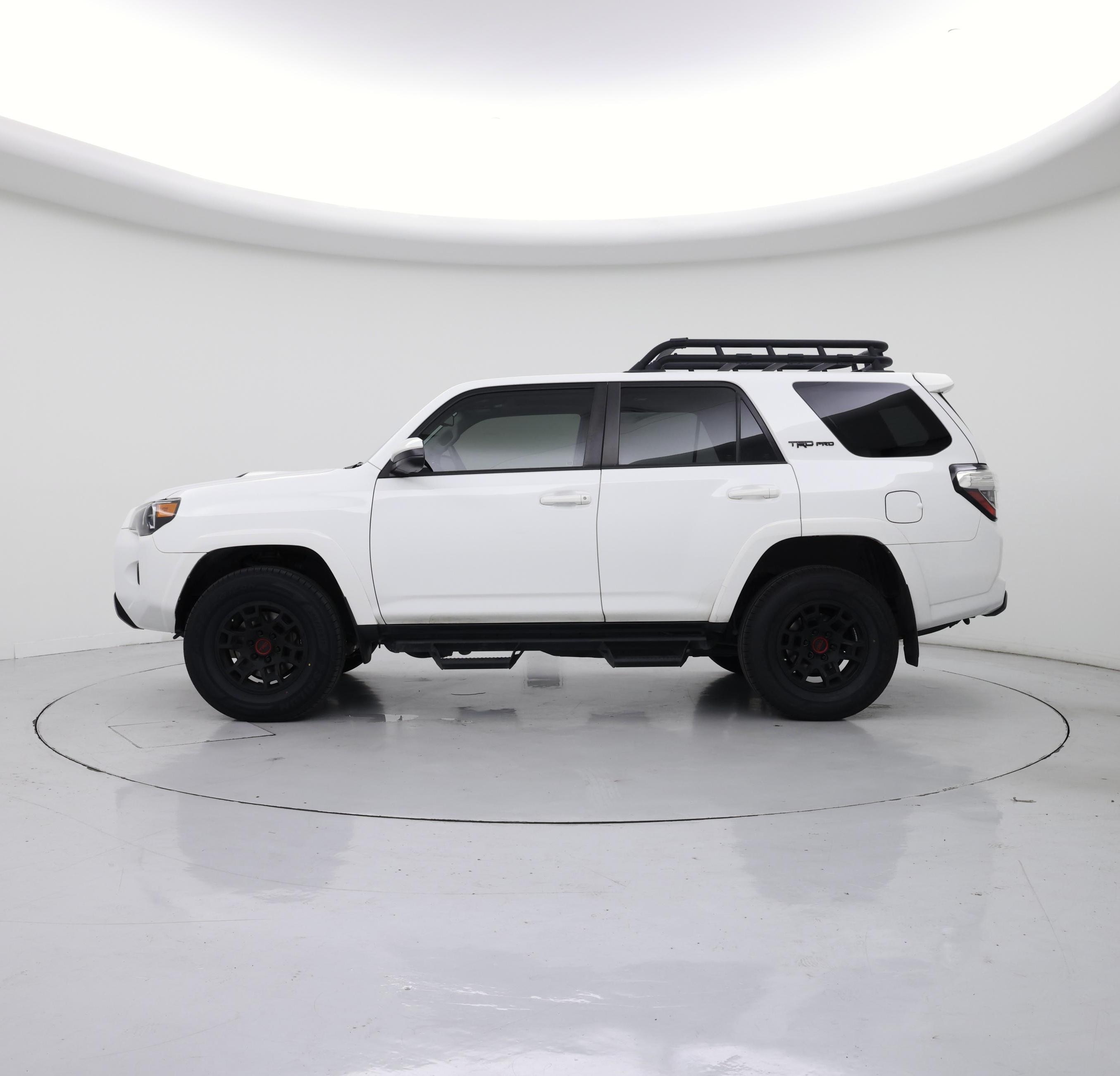 Thumbnail: 2021 Toyota 4Runner - 3
