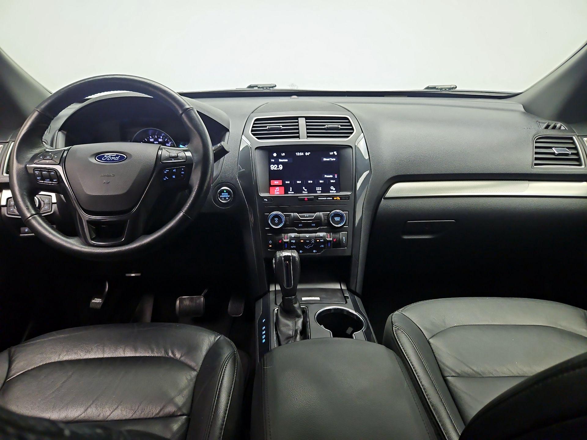 Thumbnail: 2018 Ford Explorer - 9