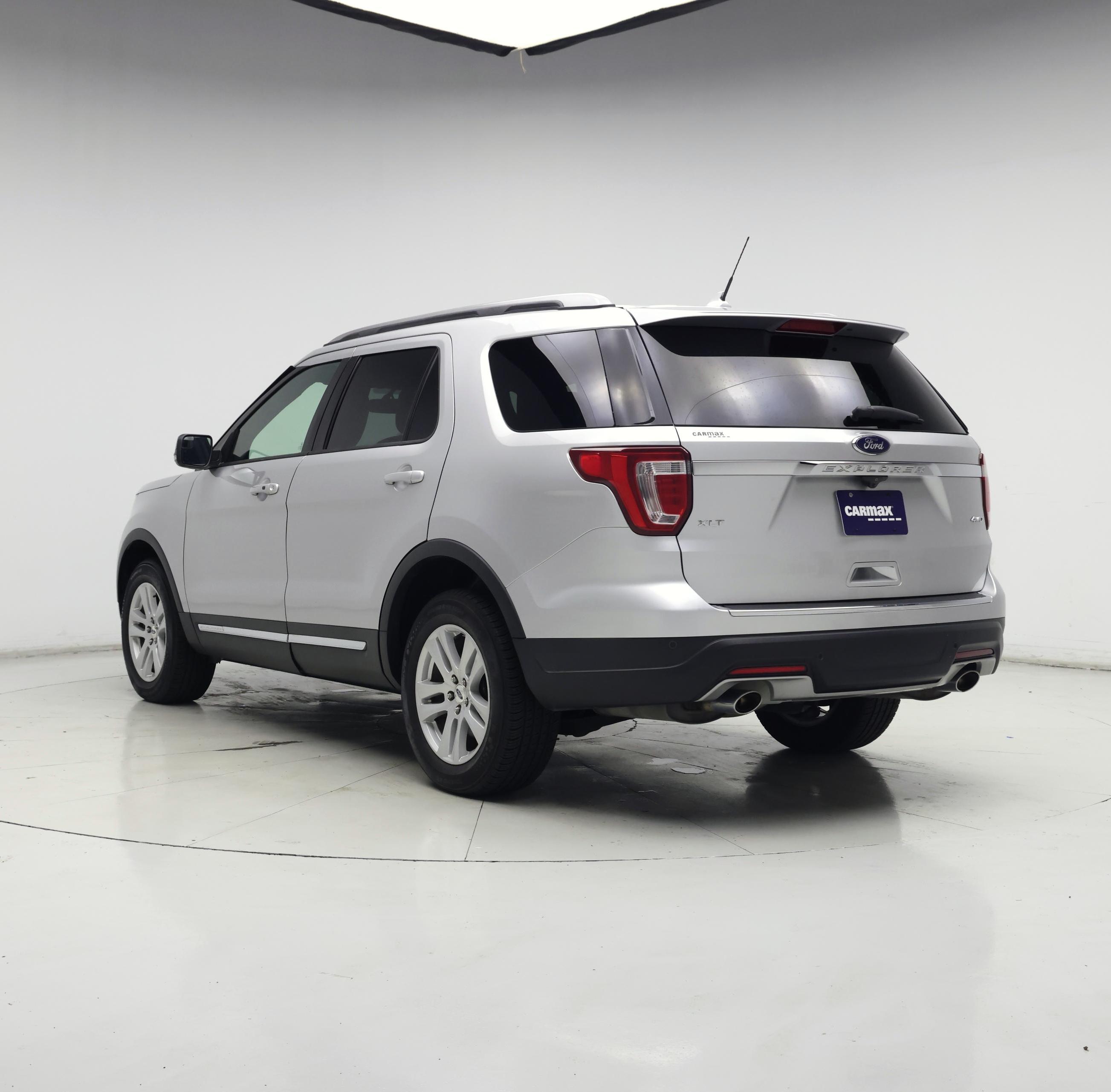 Thumbnail: 2018 Ford Explorer - 2