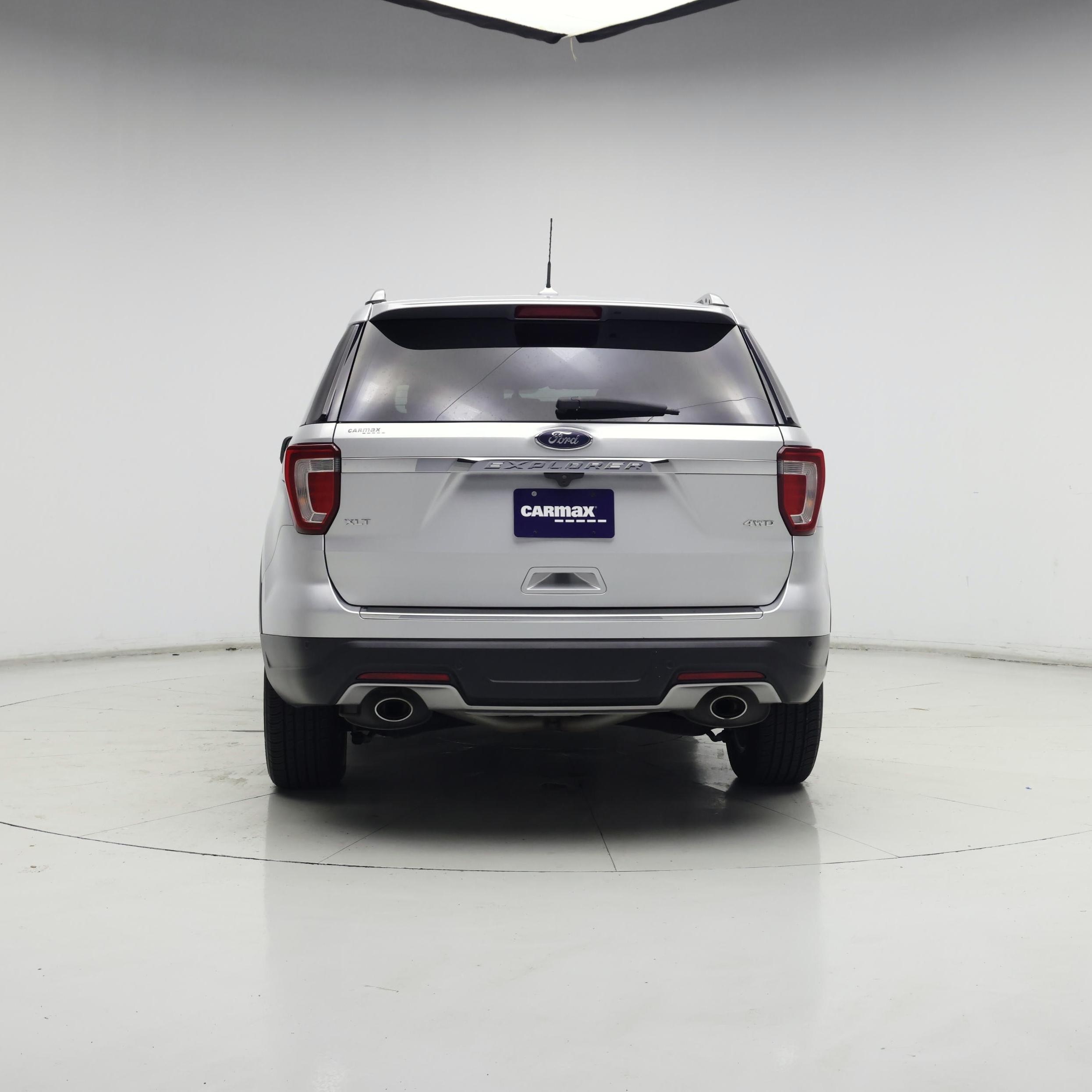 Thumbnail: 2018 Ford Explorer - 6