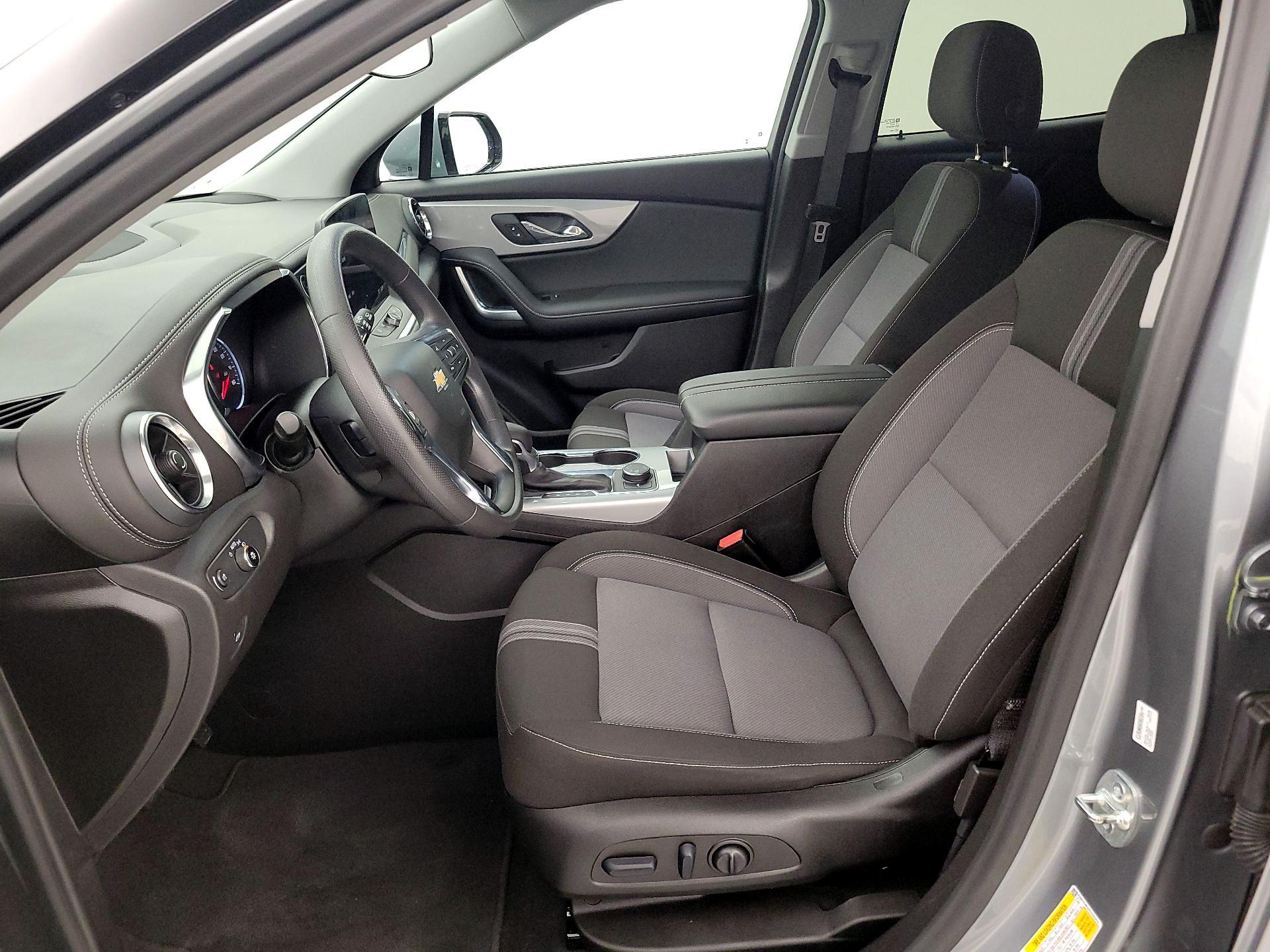 Thumbnail: 2025 Chevrolet Blazer - 11