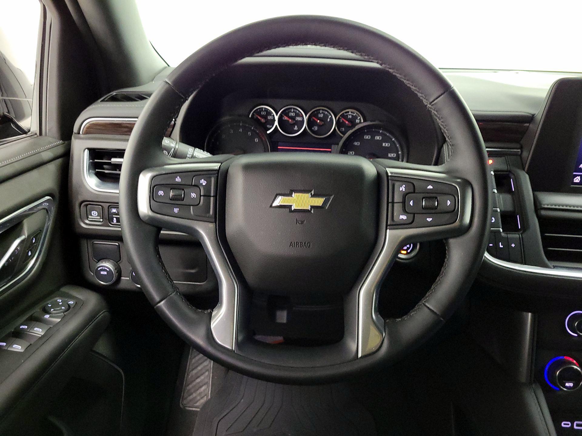 Thumbnail: 2023 Chevrolet Tahoe - 10