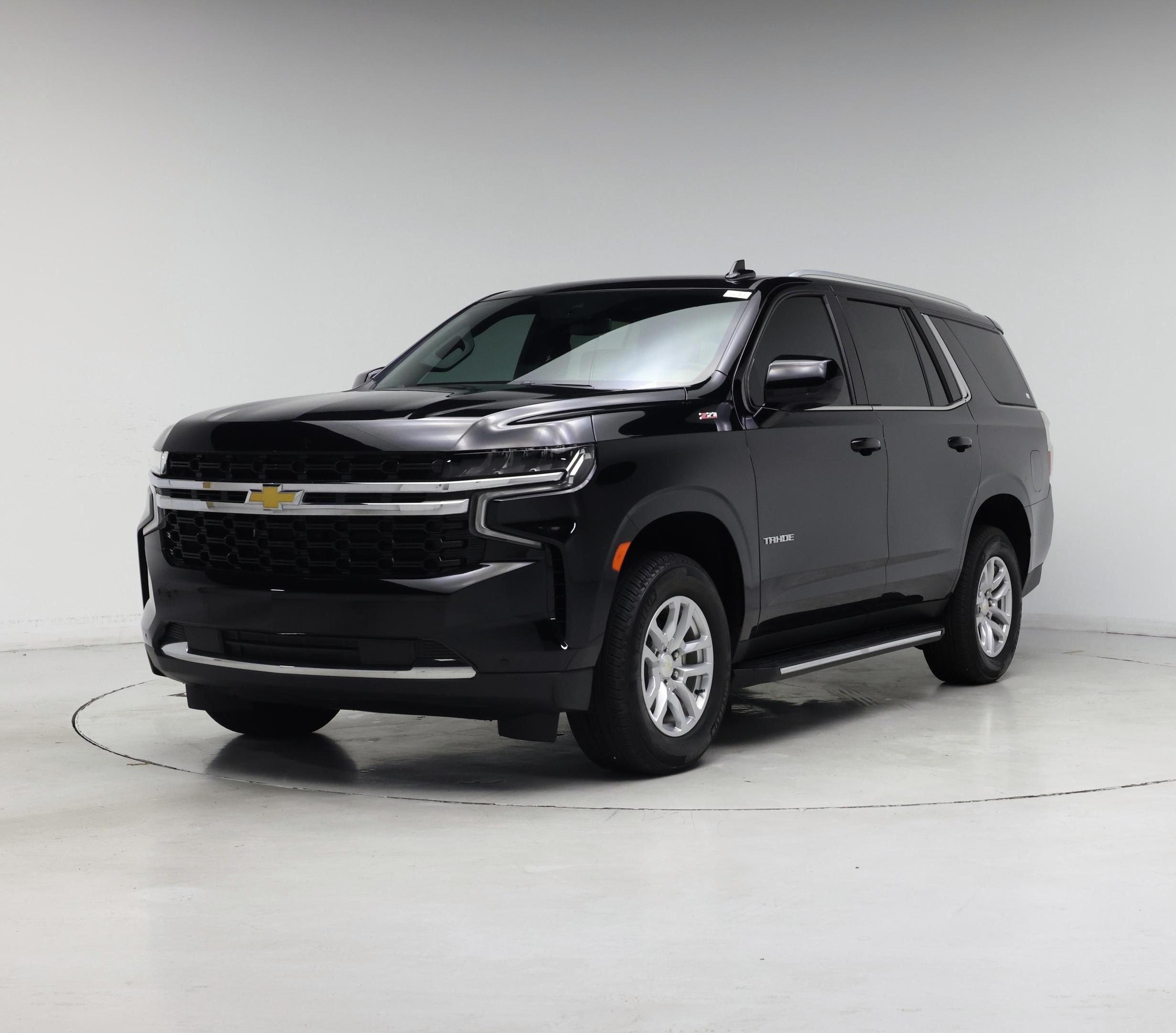 Thumbnail: 2023 Chevrolet Tahoe - 4