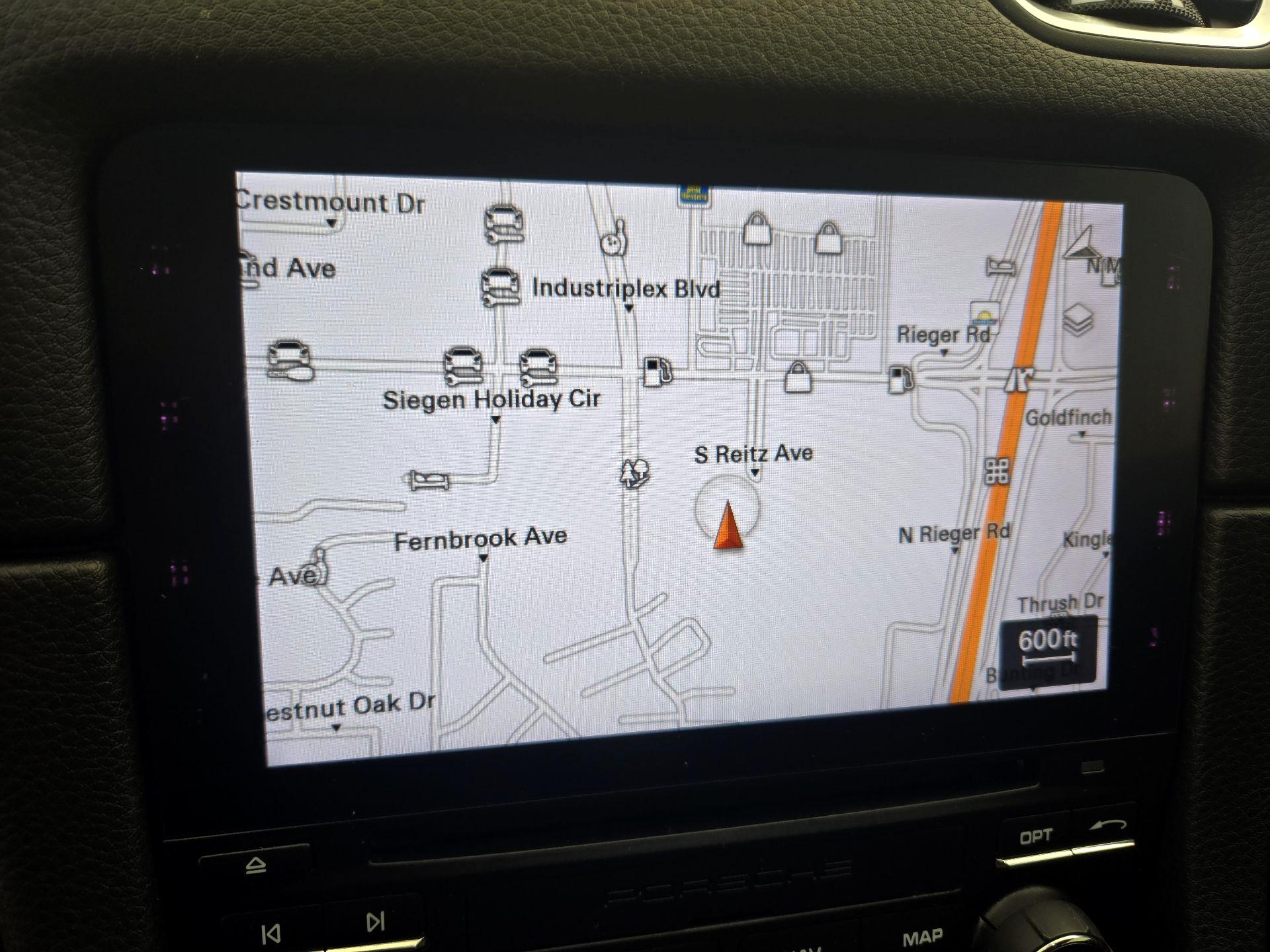 Thumbnail: 2018 Porsche 718 Cayman - 14