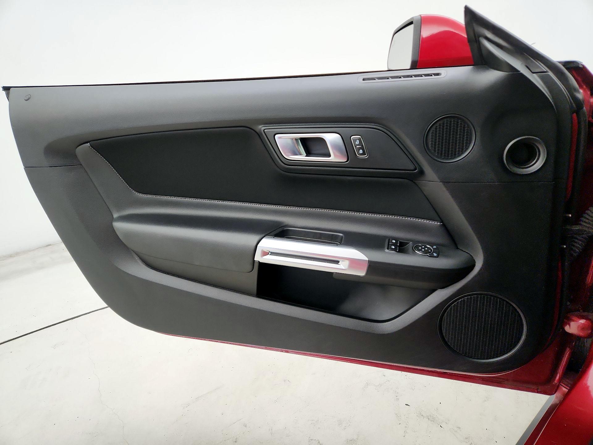 Thumbnail: 2022 Ford Mustang - 12