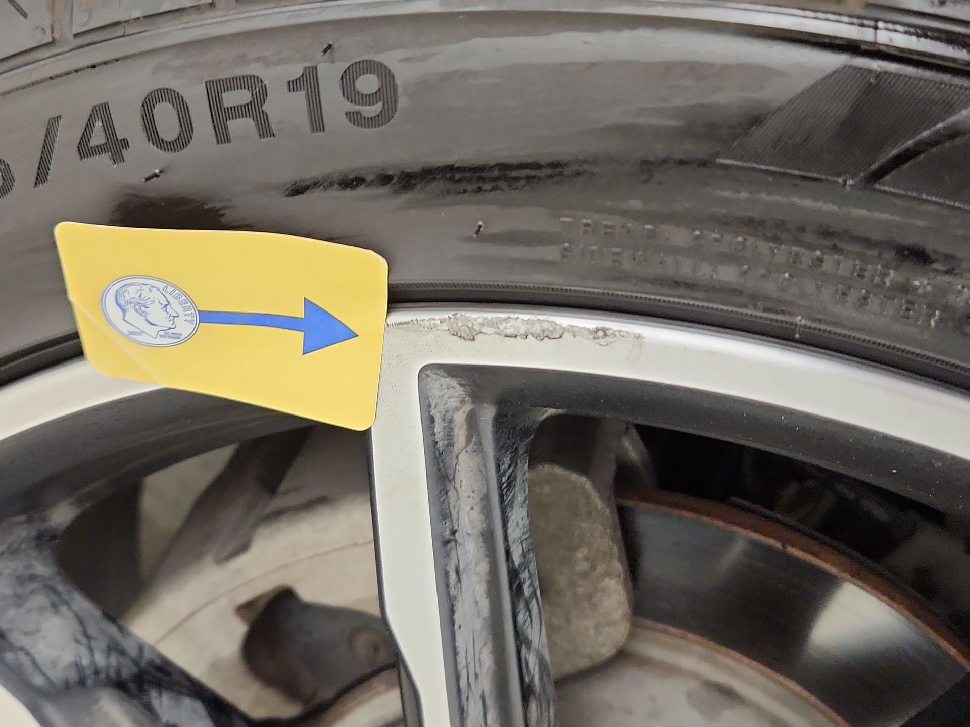 Thumbnail: 2022 Ford Mustang - 20