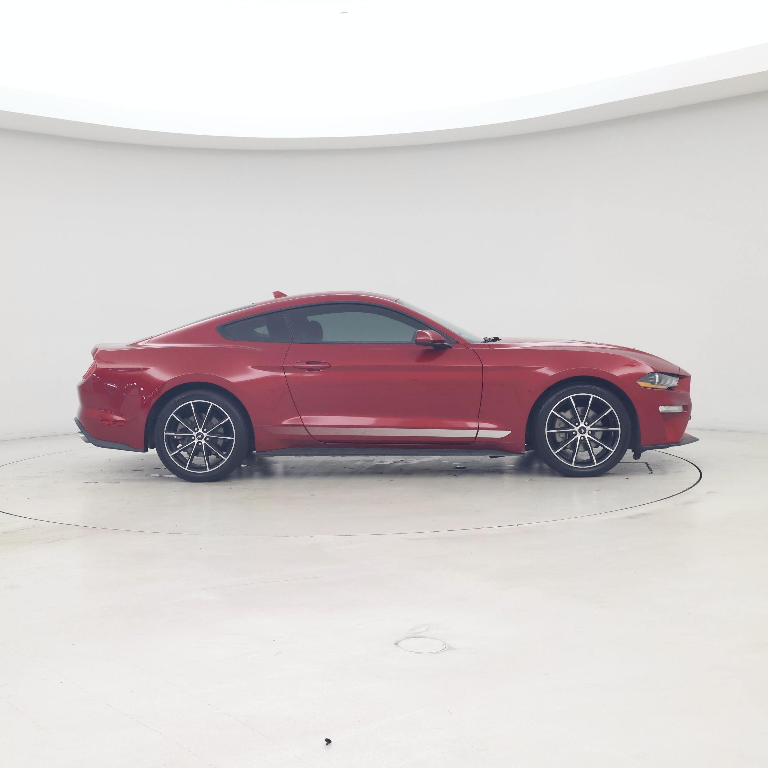 Thumbnail: 2022 Ford Mustang - 7