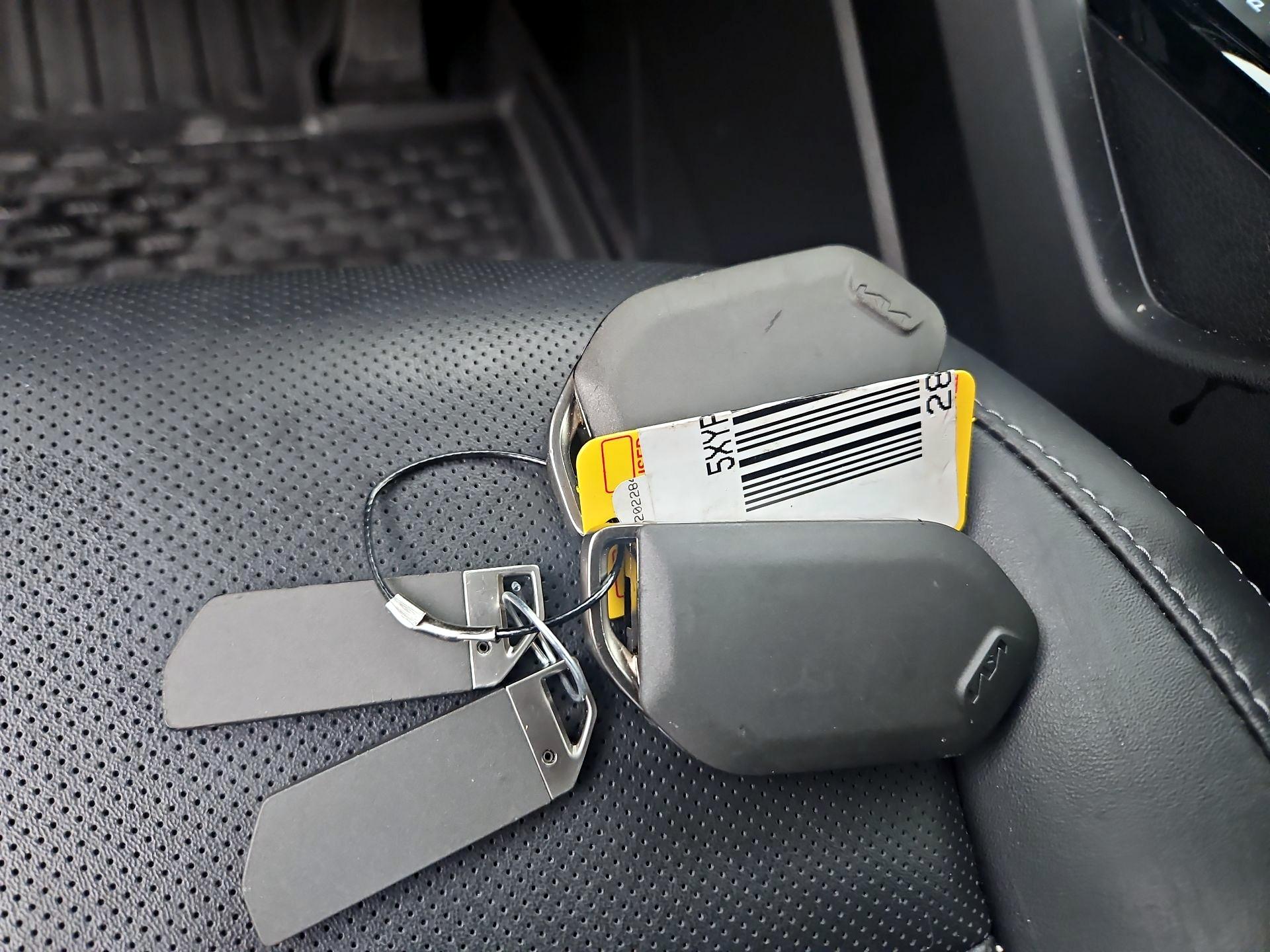 Thumbnail: 2024 Kia Telluride - 19