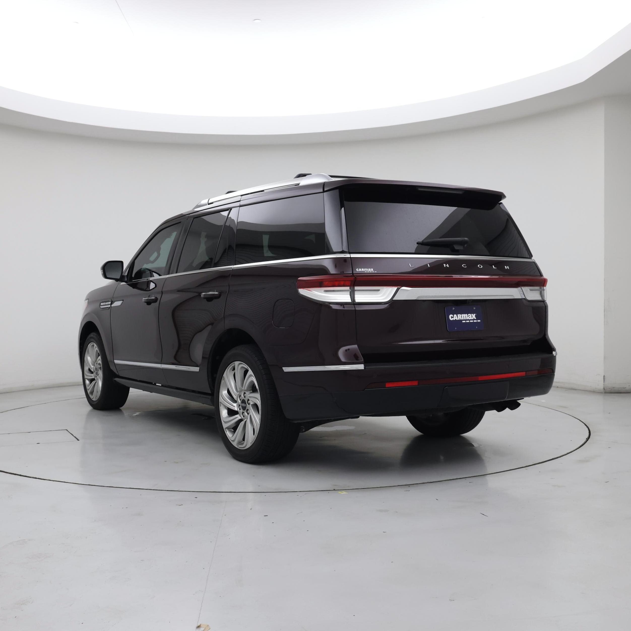 Thumbnail: 2024 Lincoln Navigator - 2