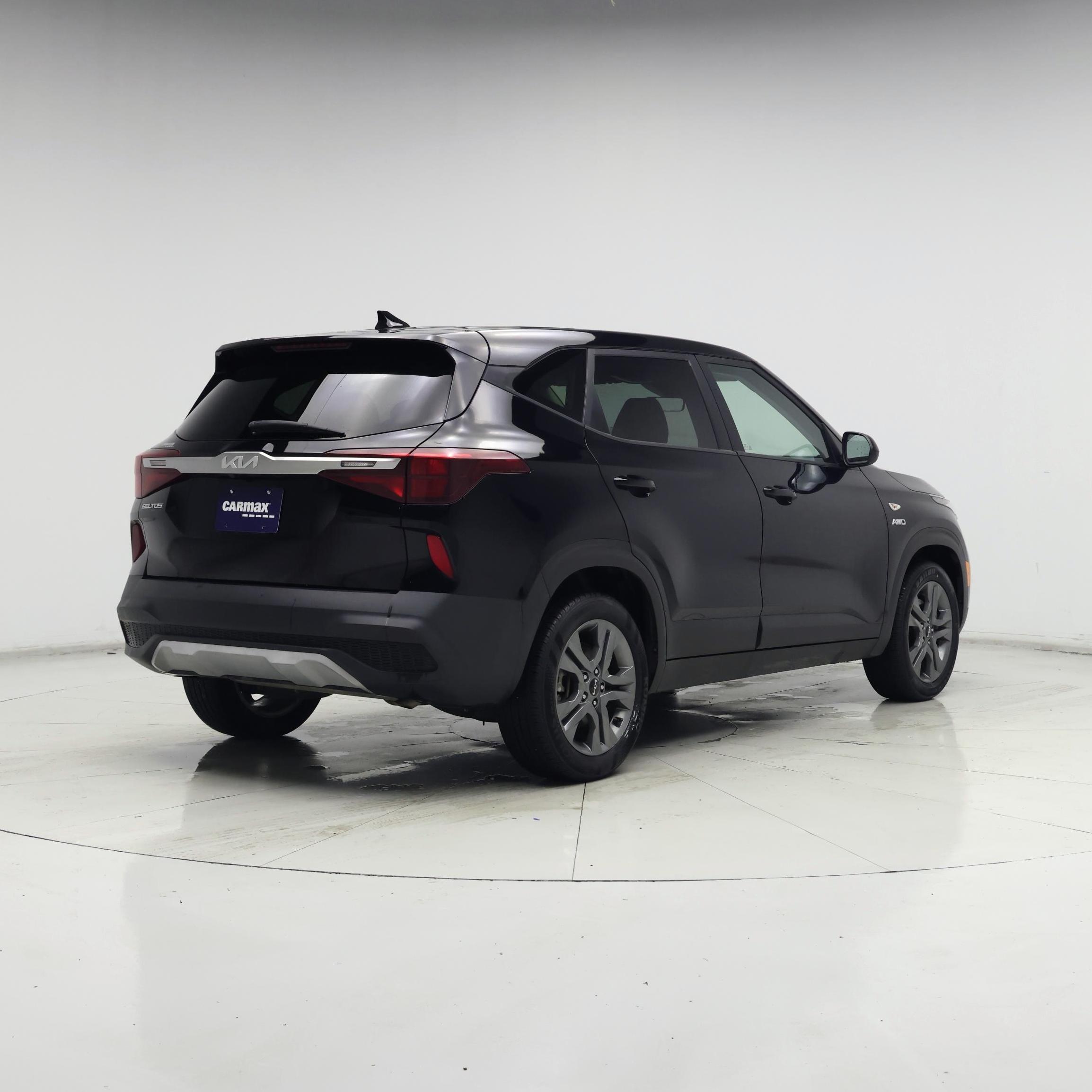 Thumbnail: 2022 Kia Seltos - 8