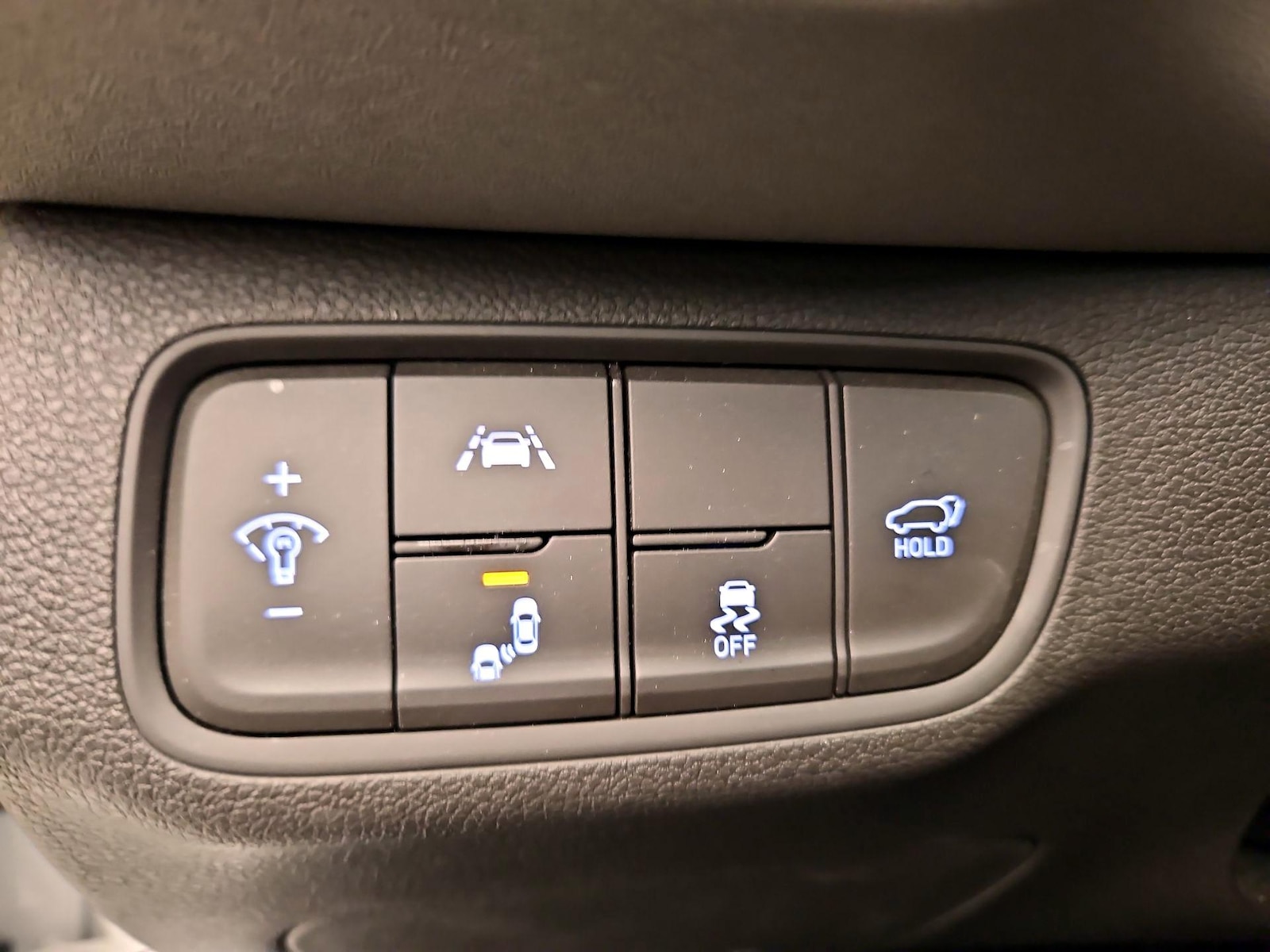 2020 Hyundai Santa Fe Limited - Photo 14