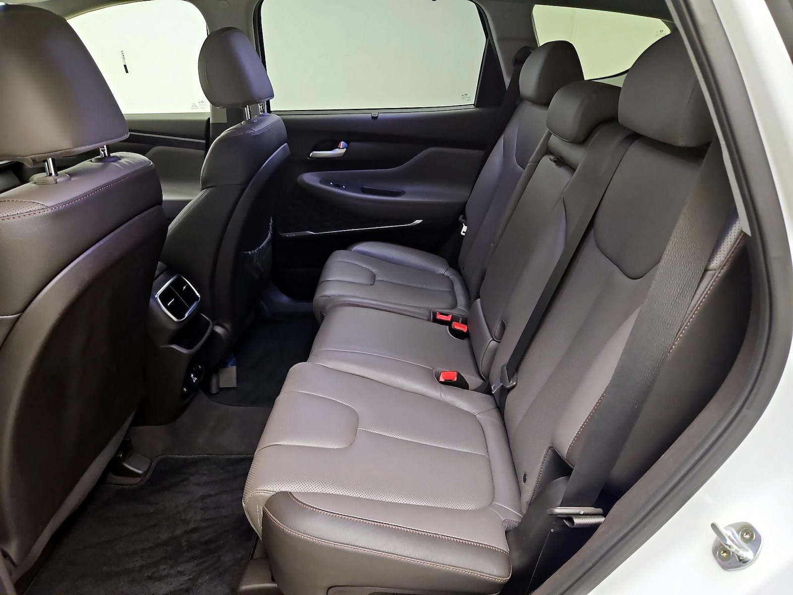 2020 Hyundai Santa Fe Limited - Photo 22
