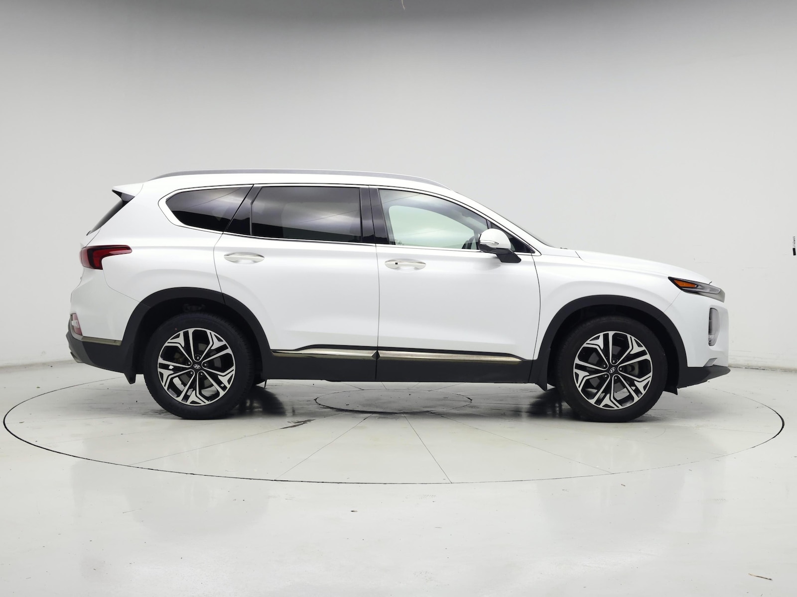 2020 Hyundai Santa Fe Limited - Photo 8
