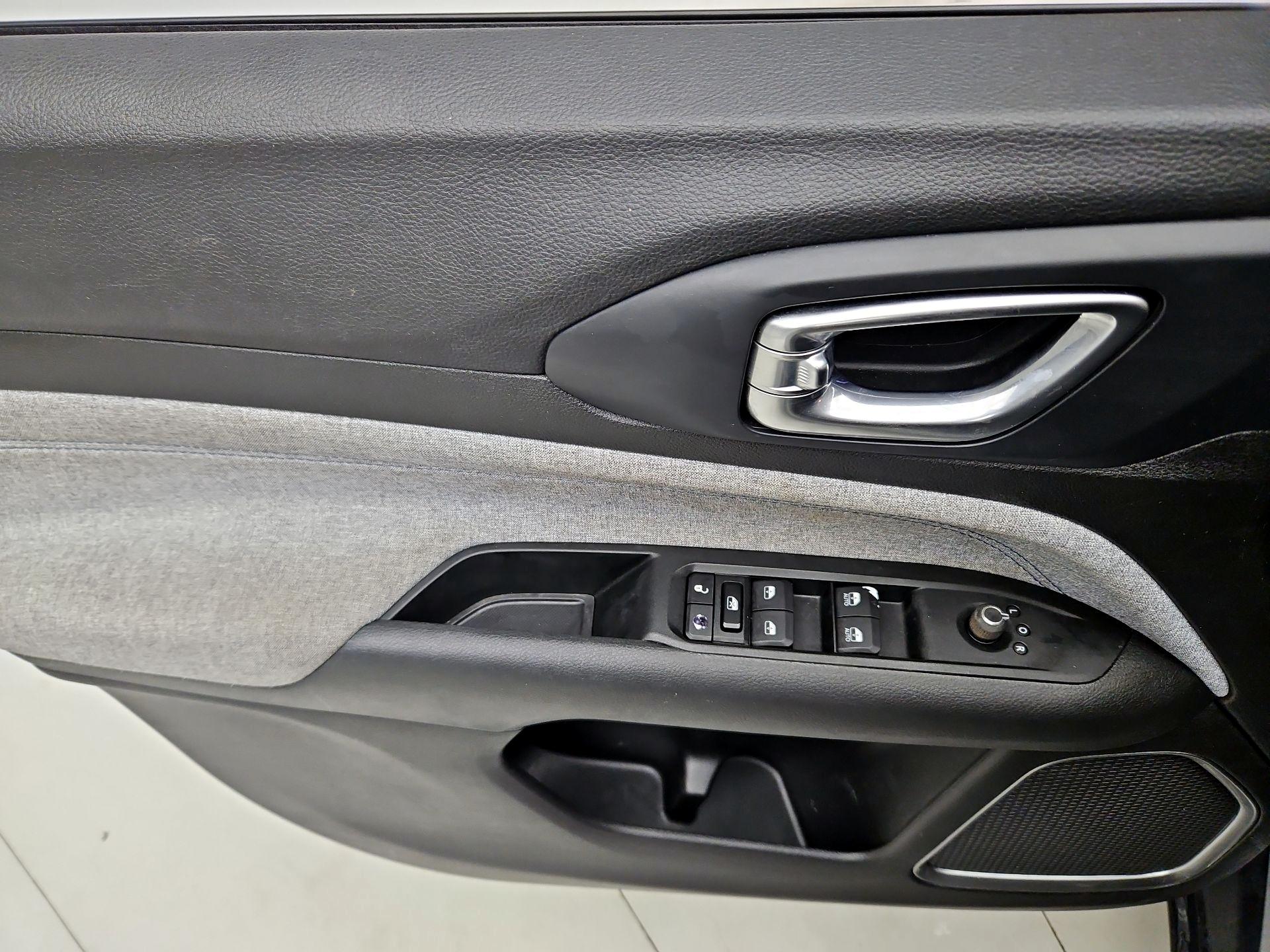 Thumbnail: 2022 Jeep Compass - 12