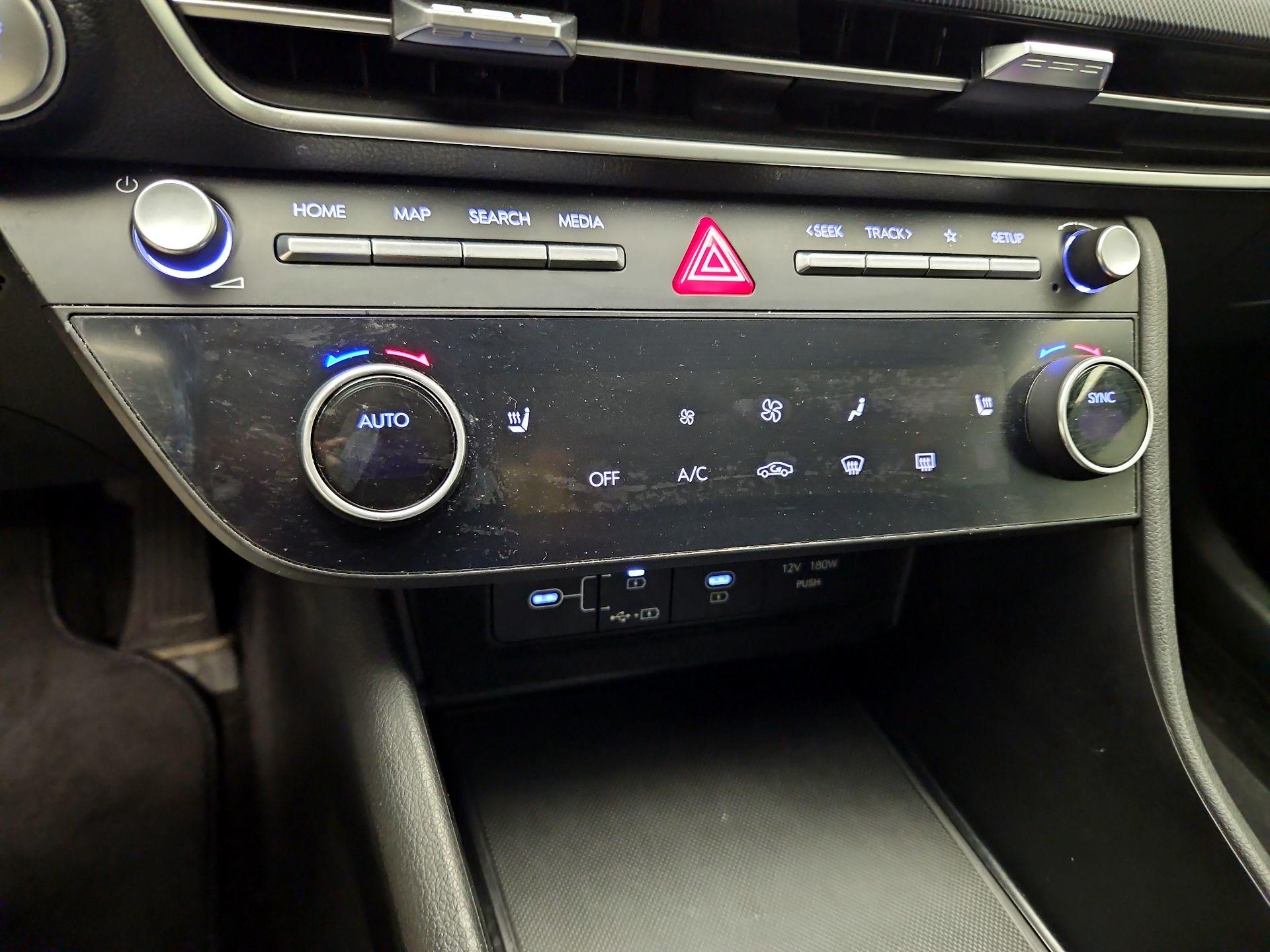 Thumbnail: 2025 Hyundai Sonata - 16