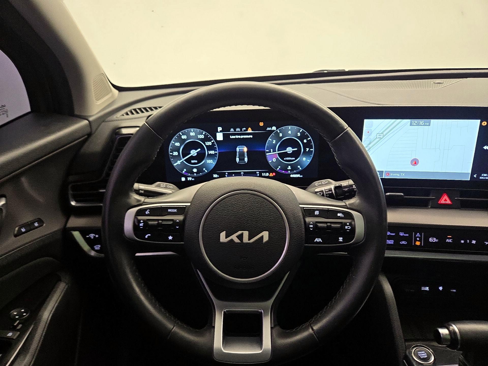 Thumbnail: 2023 Kia Sportage - 10