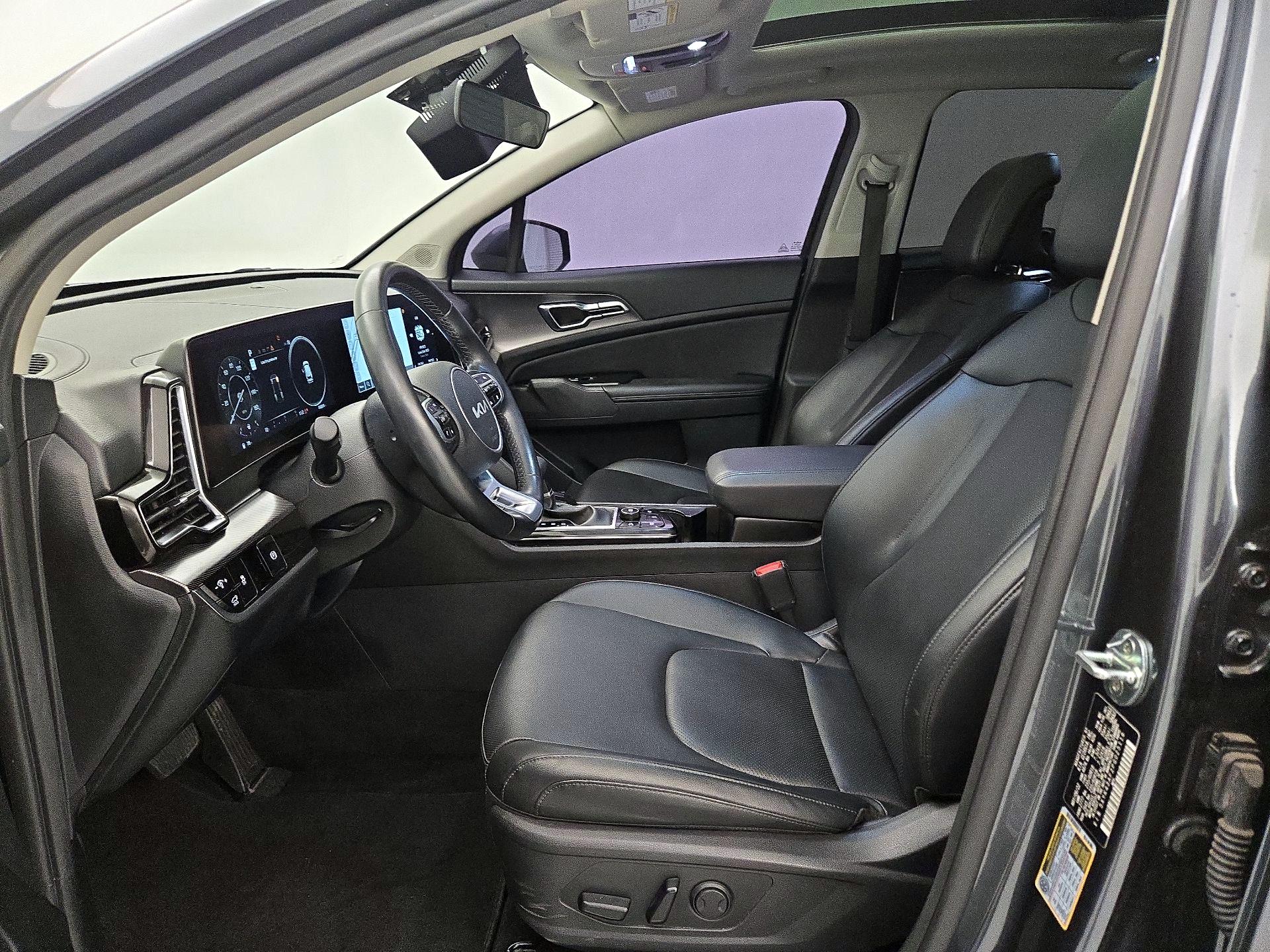 Thumbnail: 2023 Kia Sportage - 11