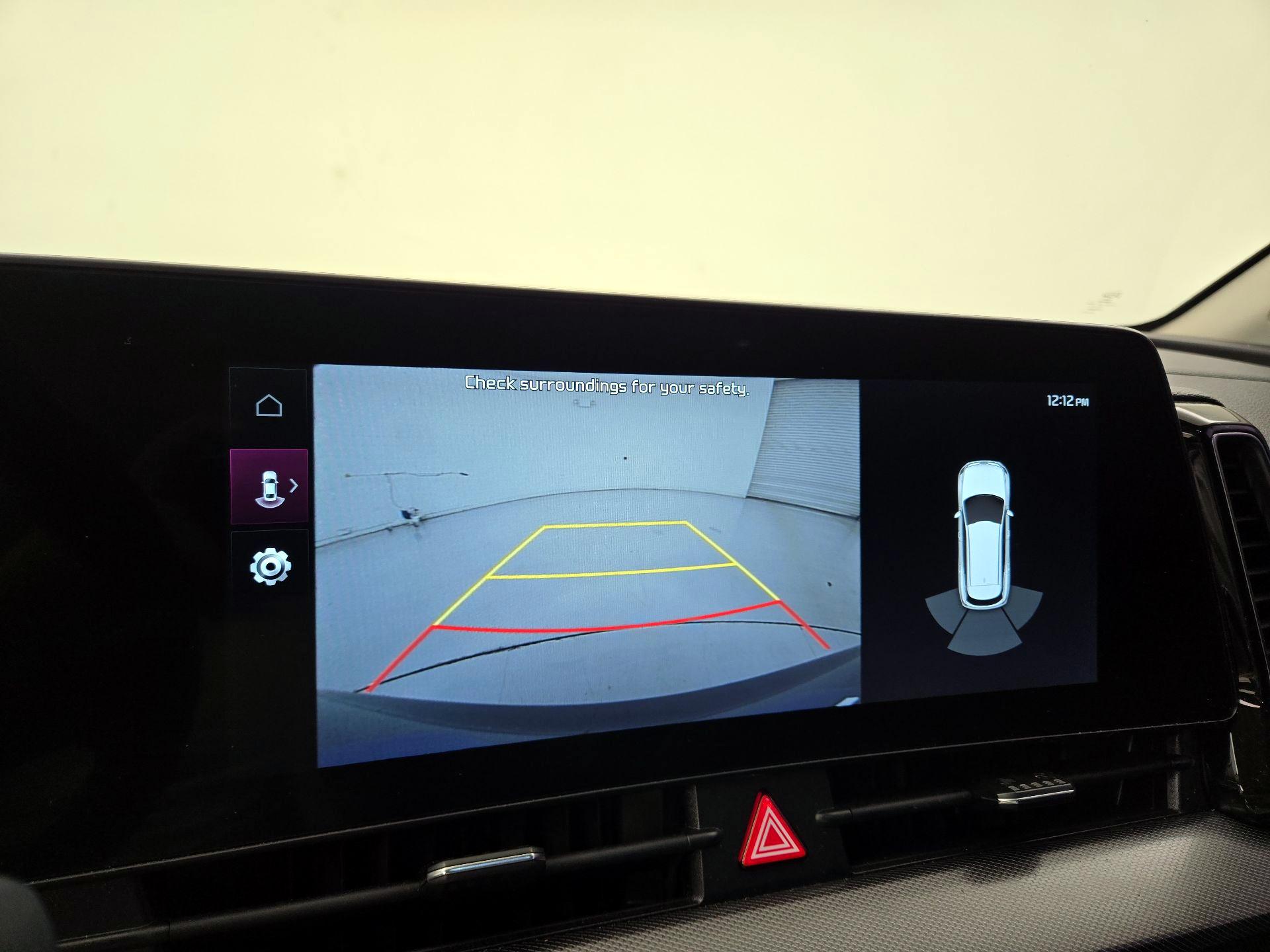 Thumbnail: 2023 Kia Sportage - 15