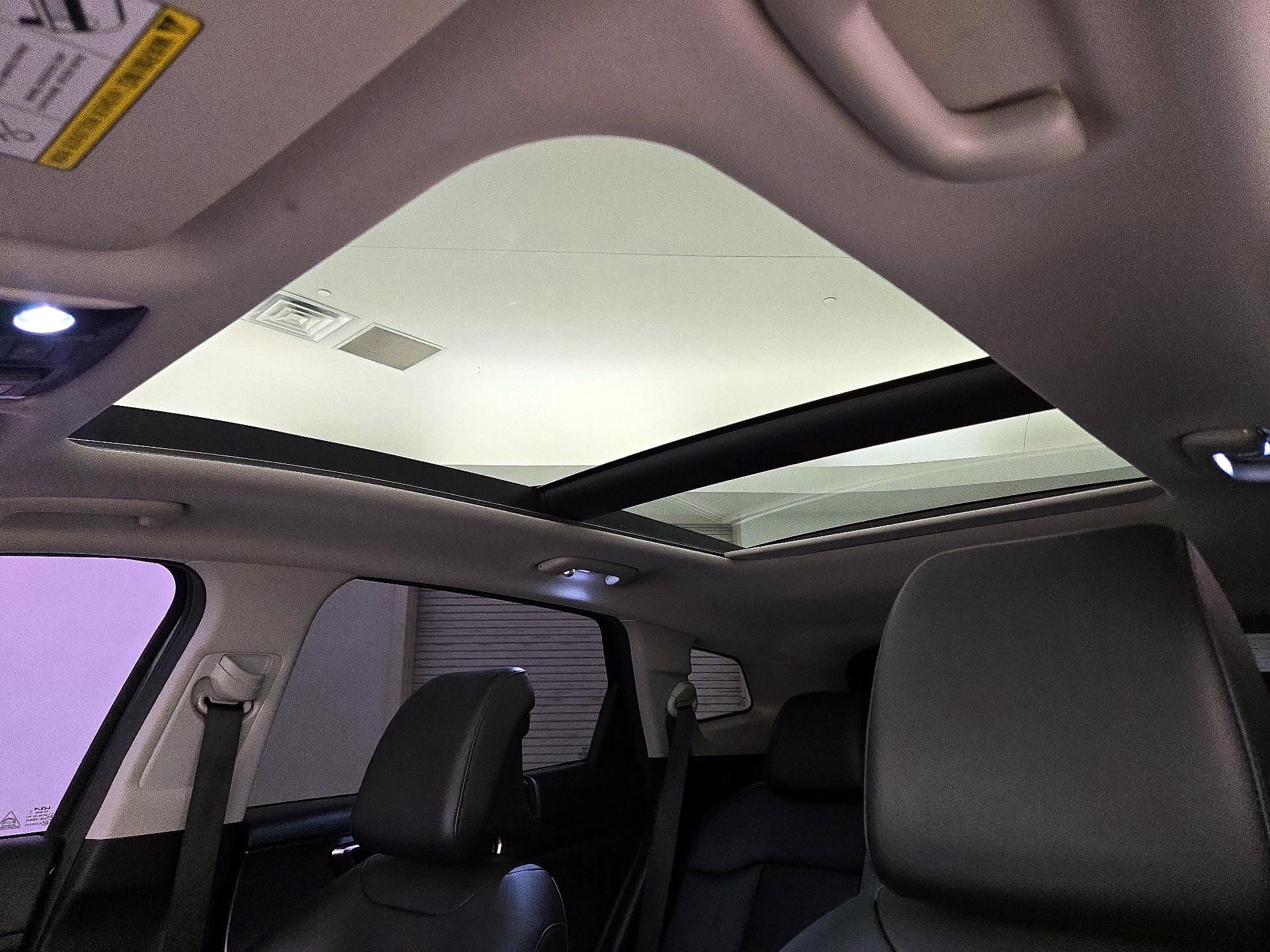 Thumbnail: 2023 Kia Sportage - 20