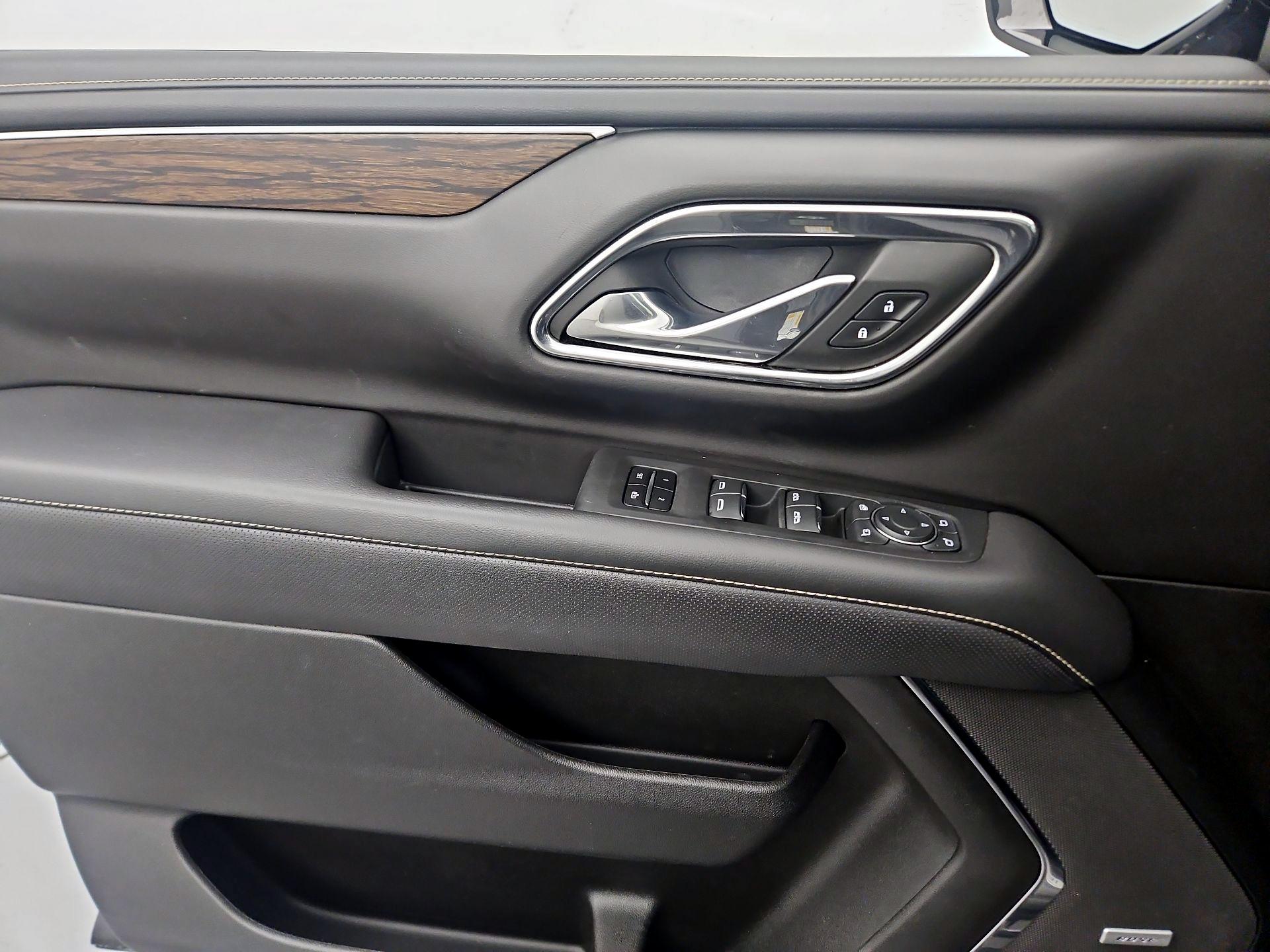 Thumbnail: 2023 Chevrolet Tahoe - 12