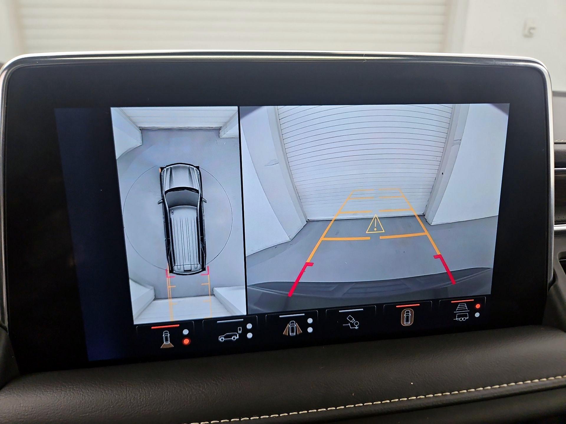 Thumbnail: 2023 Chevrolet Tahoe - 14