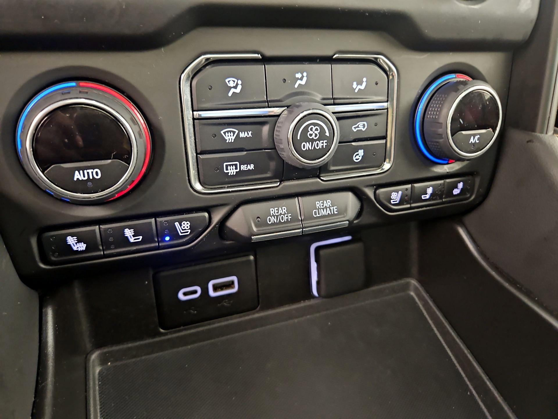 Thumbnail: 2023 Chevrolet Tahoe - 16