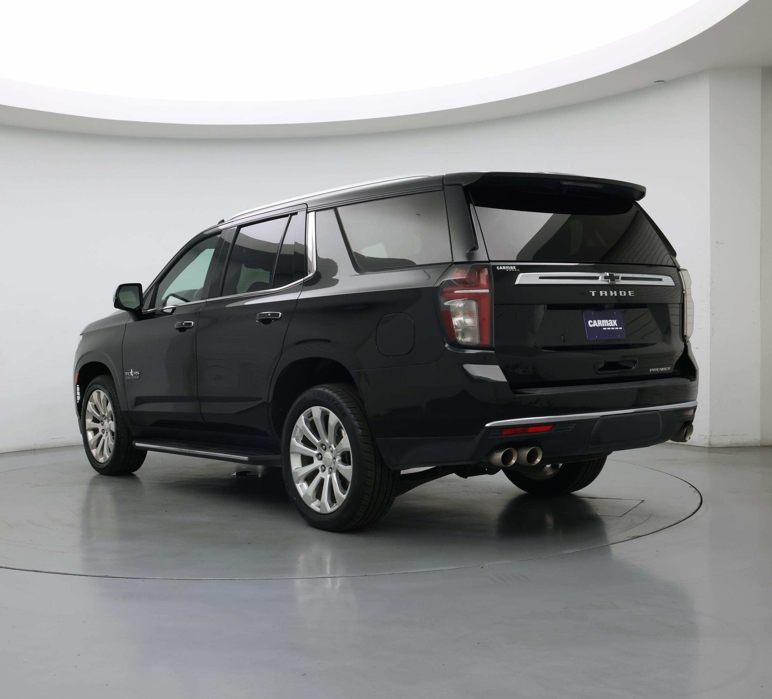 Thumbnail: 2023 Chevrolet Tahoe - 2