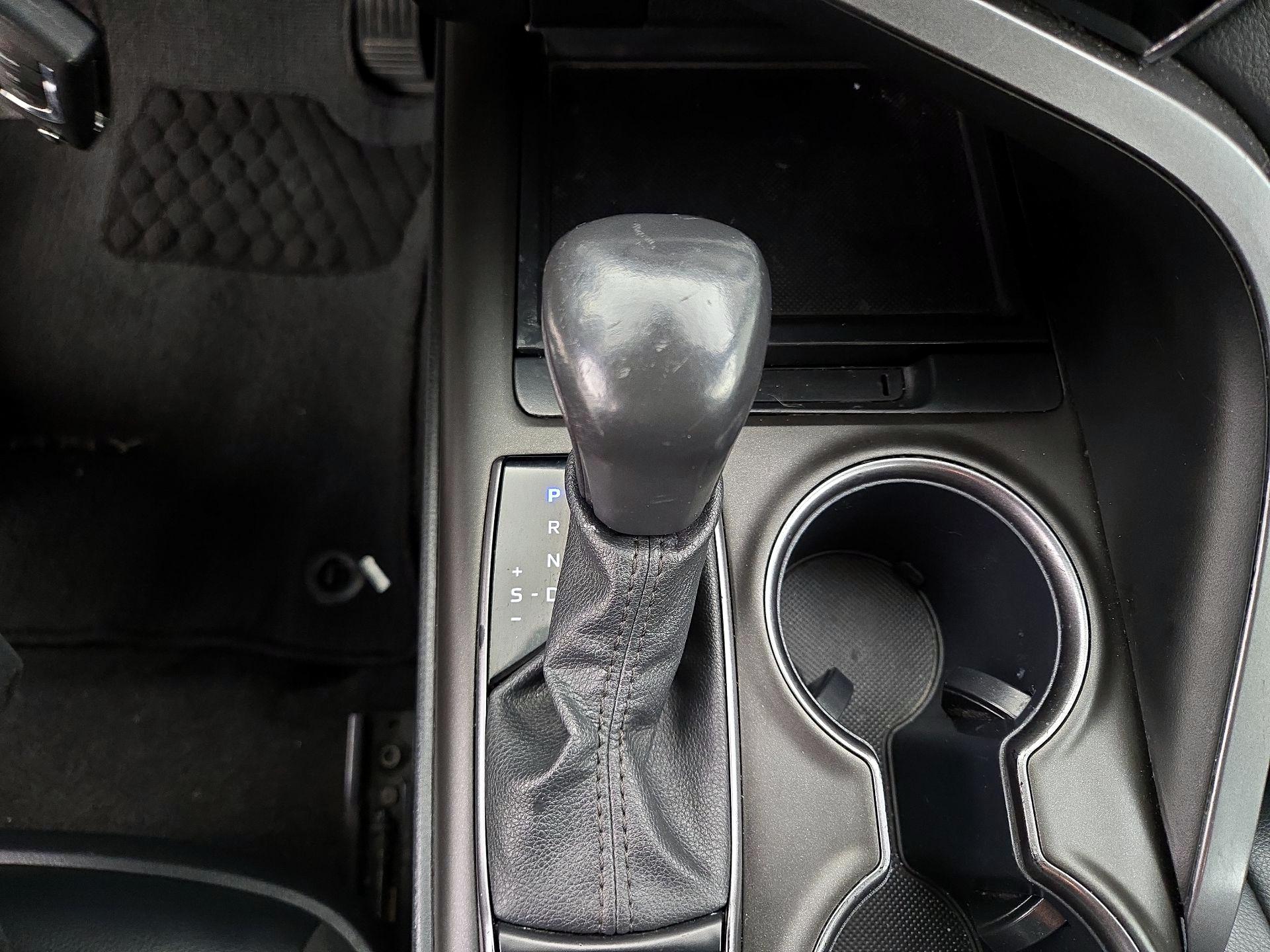 Thumbnail: 2024 Toyota Camry - 17