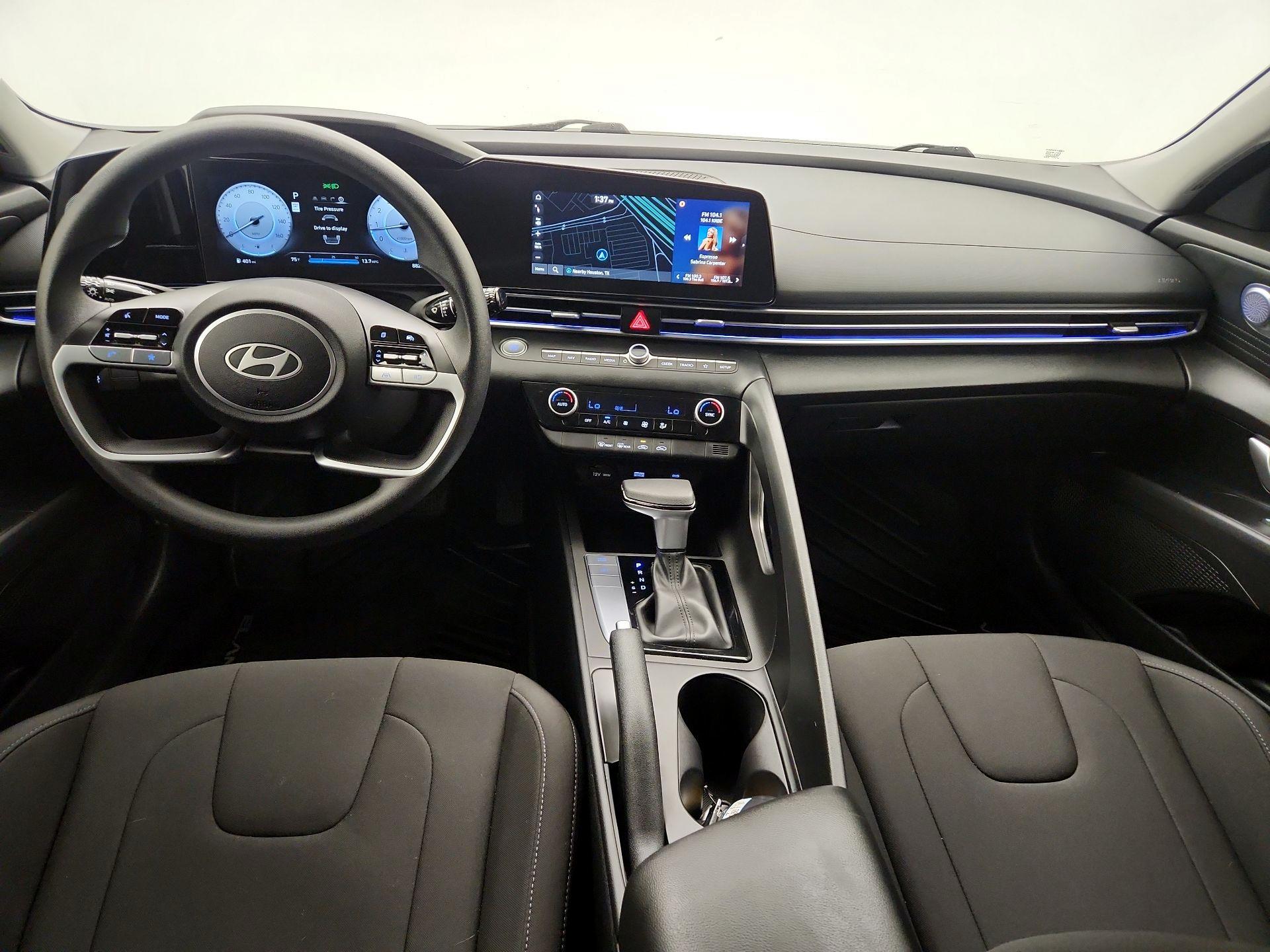 Thumbnail: 2024 Hyundai Elantra - 9